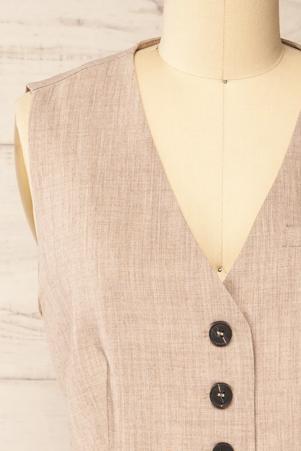 Caluire | Cropped Beige Waistcoat sold by Boutique 1861 product image thumbnail 2