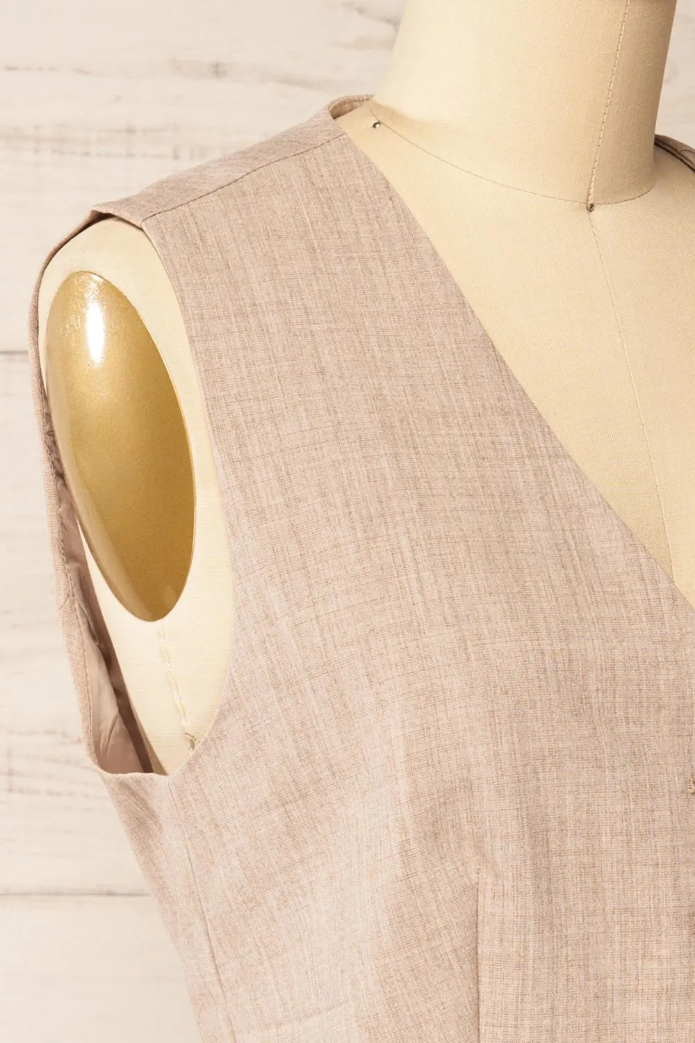 Caluire | Cropped Beige Waistcoat sold by Boutique 1861 product image thumbnail 4