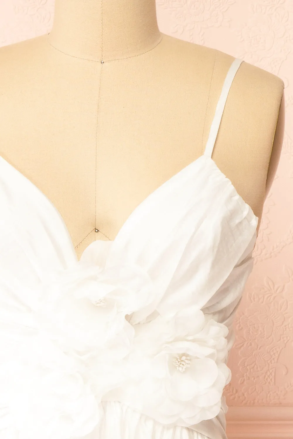 Pattiesun | Short White Dress w/ Flower Appliqués sold by Boutique 1861 product image thumbnail 4