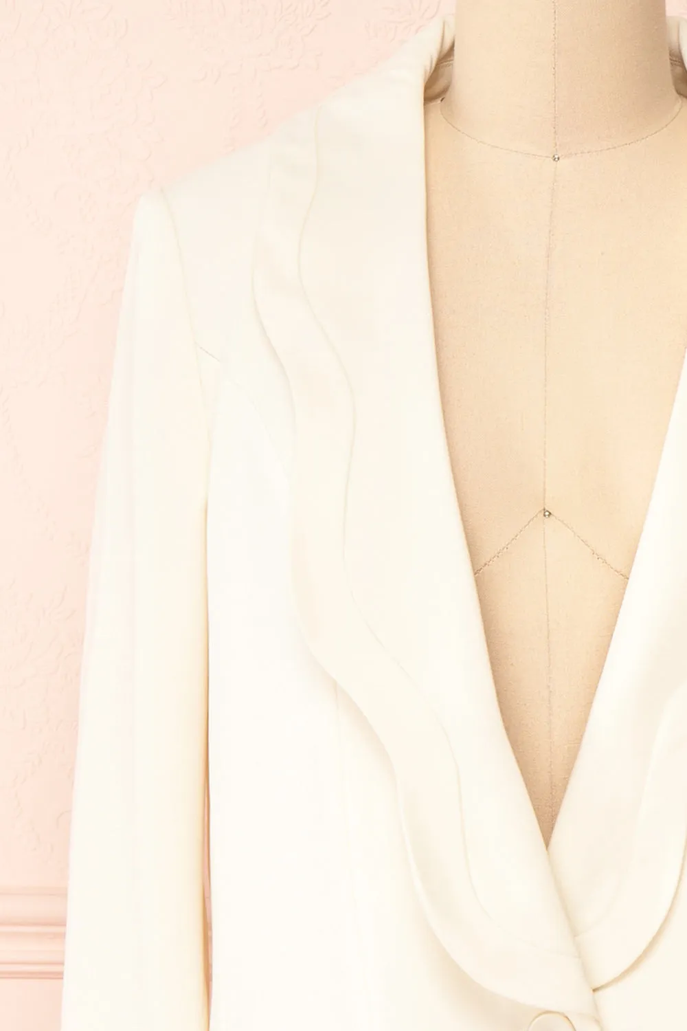 Ivona | Blazer w/ Scalloped Shawl Lapel sold by Boutique 1861 product image thumbnail 3