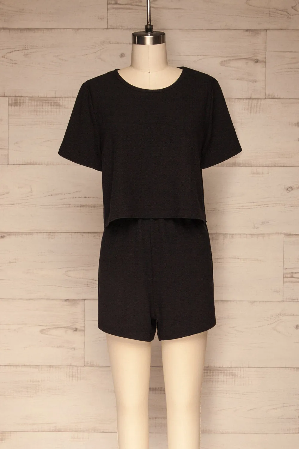 Set Beja Black | T-Shirt & Shorts sold by Boutique 1861