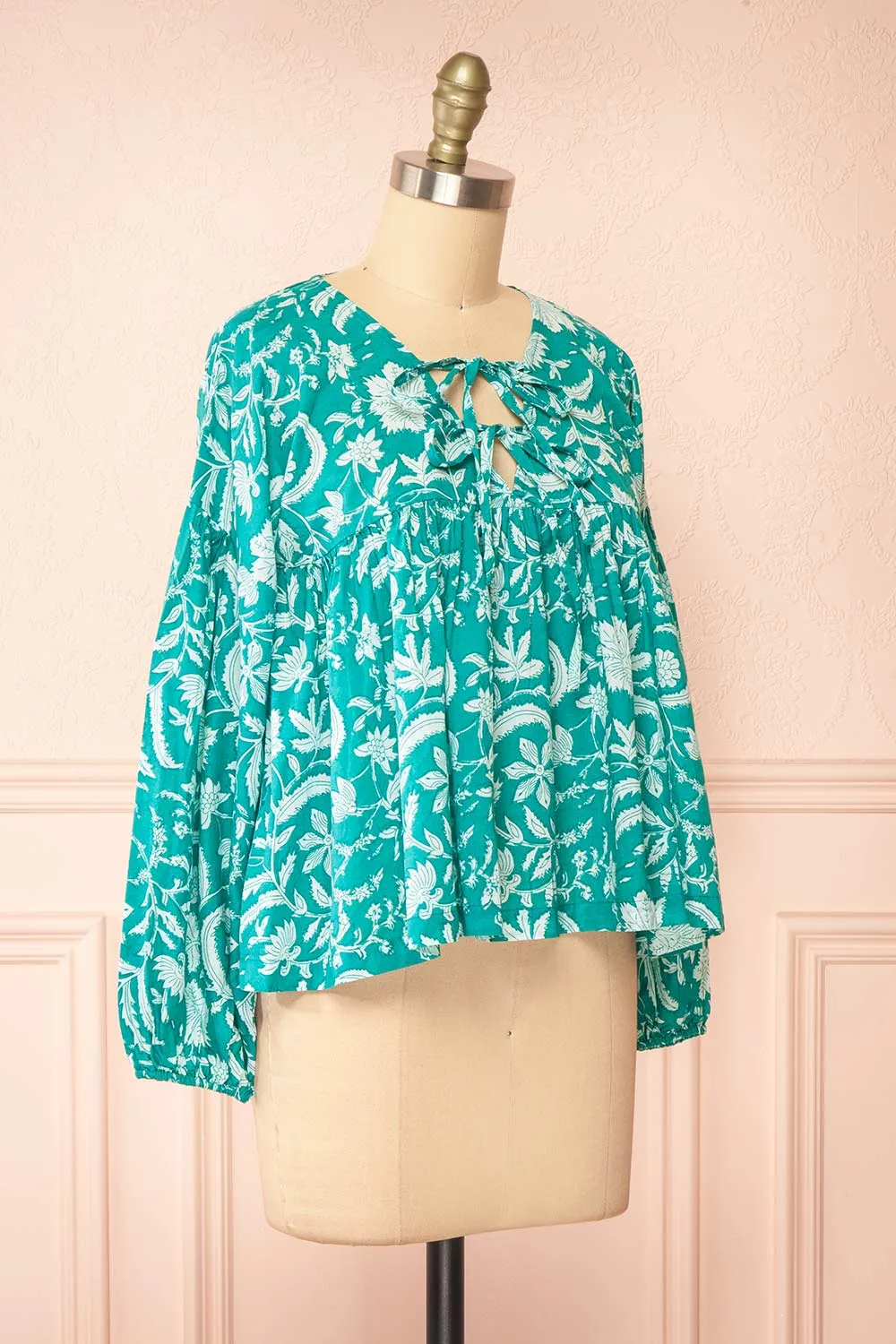 Nexoria | Loose Floral Blouse sold by Boutique 1861 product image thumbnail 3