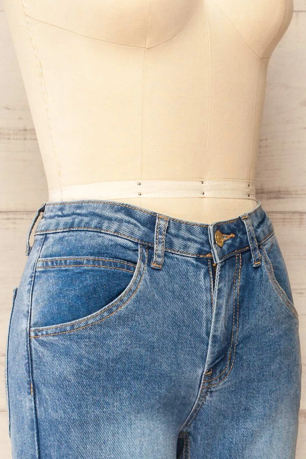 Quajo | Mid-Rise Straight Leg Jeans sold by Boutique 1861 product image thumbnail 4