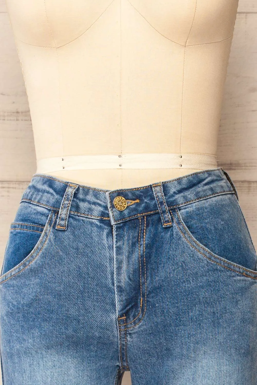 Quajo | Mid-Rise Straight Leg Jeans sold by Boutique 1861 product image thumbnail 2