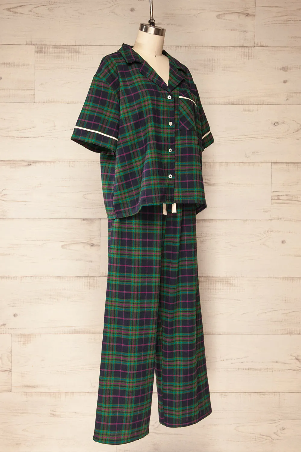 Set Lyla Green | Plaid Pyjama Set sold by Boutique 1861 product image thumbnail 4