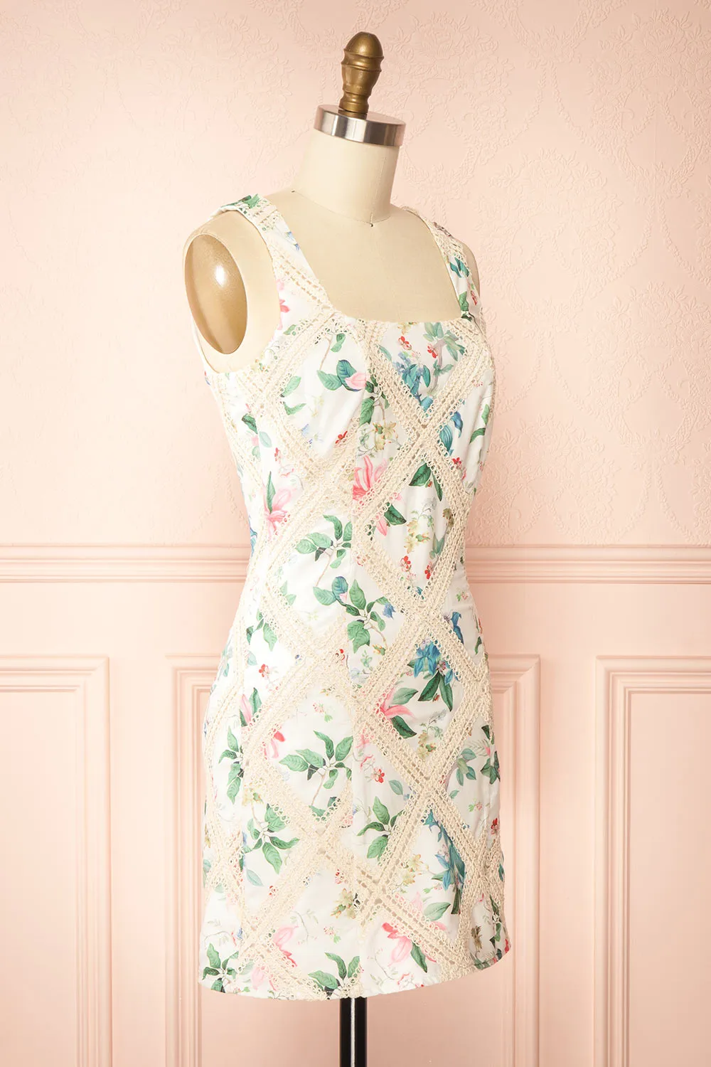 Veraya | Short White Floral Dress w/ Lace Detailing sold by Boutique 1861 product image thumbnail 4