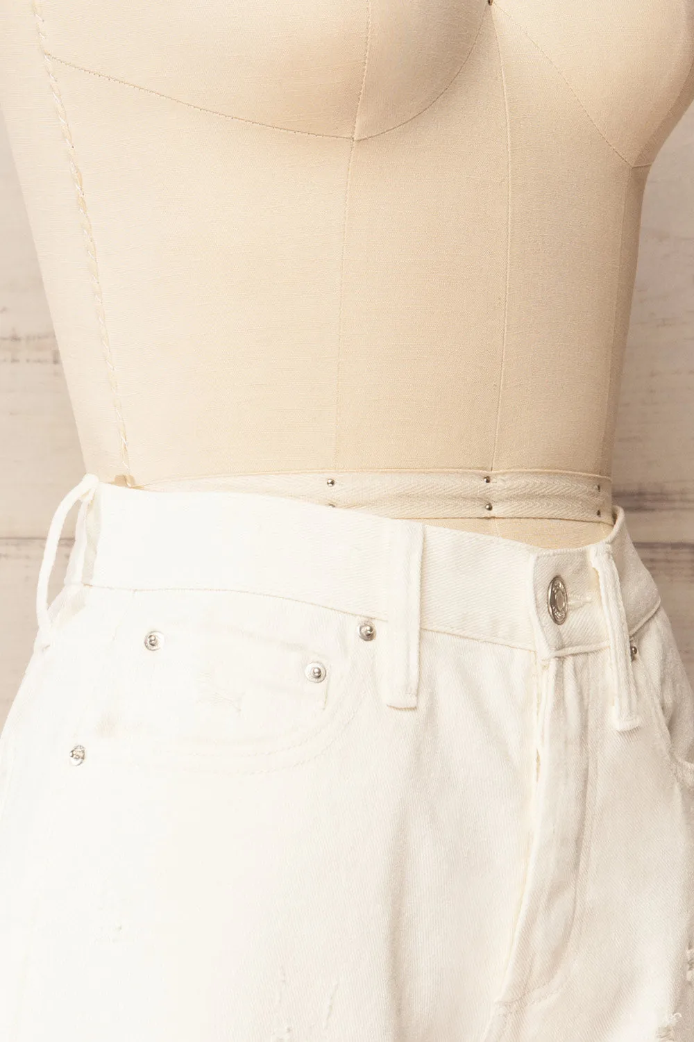 Dugla Ivory | High-Waisted Denim Shorts sold by Boutique 1861 product image thumbnail 5