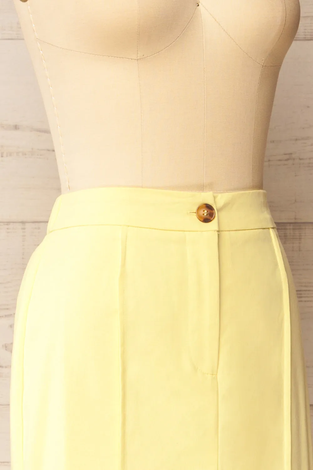 Kakani Light Yellow | High-Waisted Straight Midi Skirt sold by Boutique 1861 product image thumbnail 4