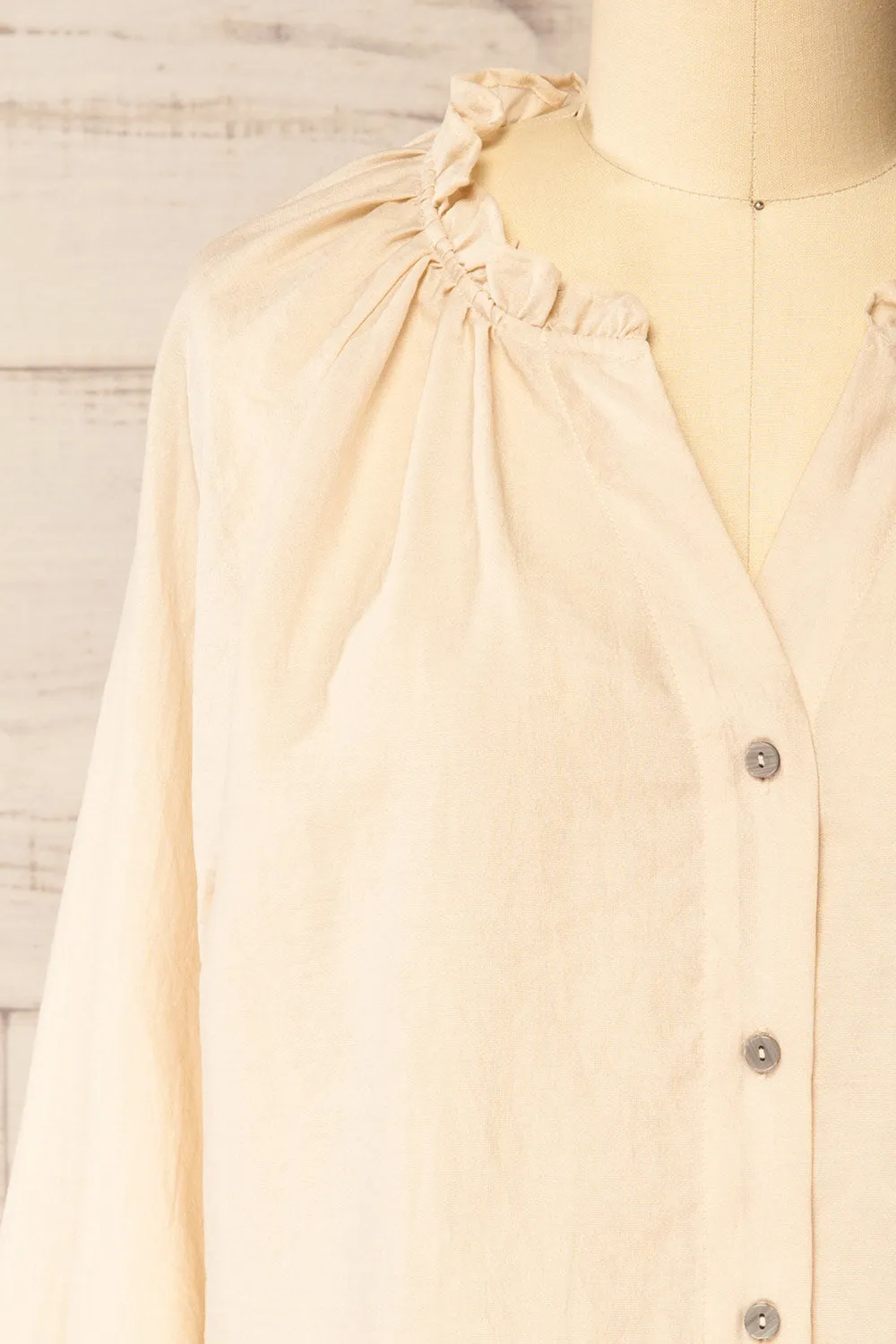 Bologna | Ovesized Faux Linen Blouse sold by Boutique 1861 product image thumbnail 2