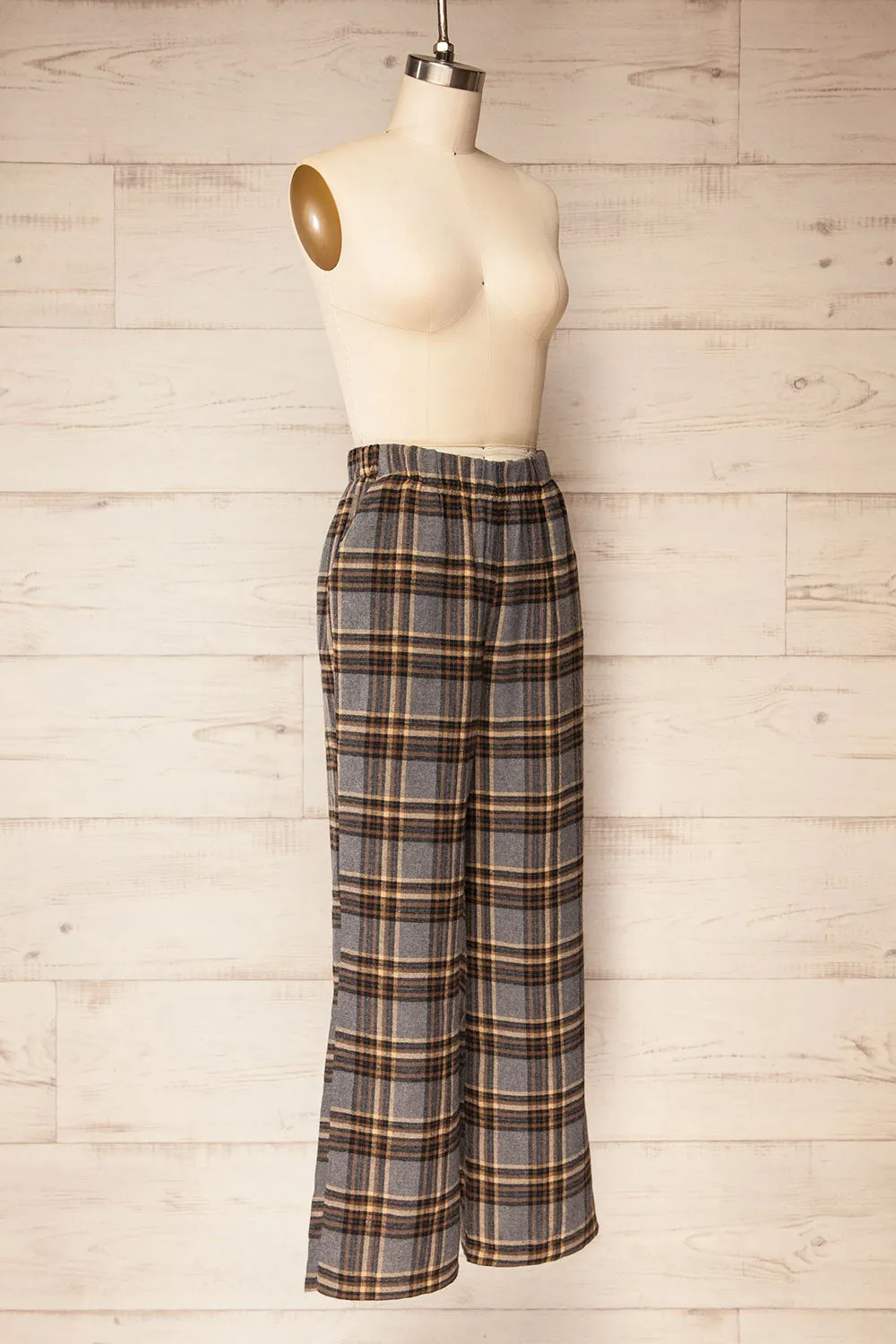 Machermo | Plaid Wide Leg Pants sold by Boutique 1861 product image thumbnail 4