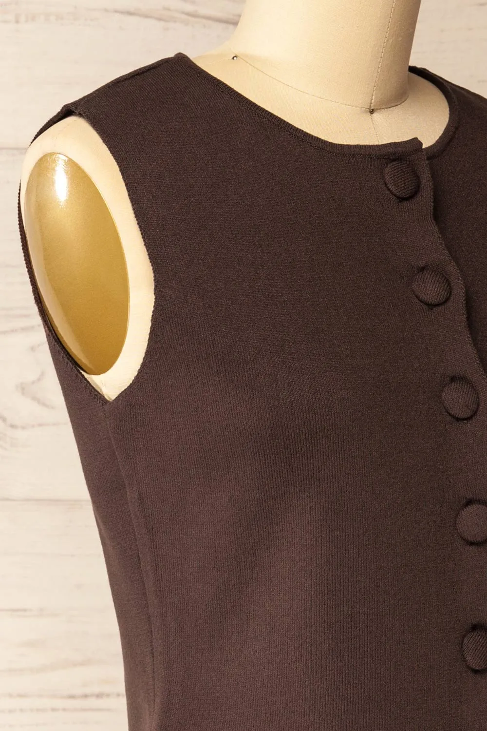 Delano | Sleeveless Brown Button-Up Top sold by Boutique 1861 product image thumbnail 4