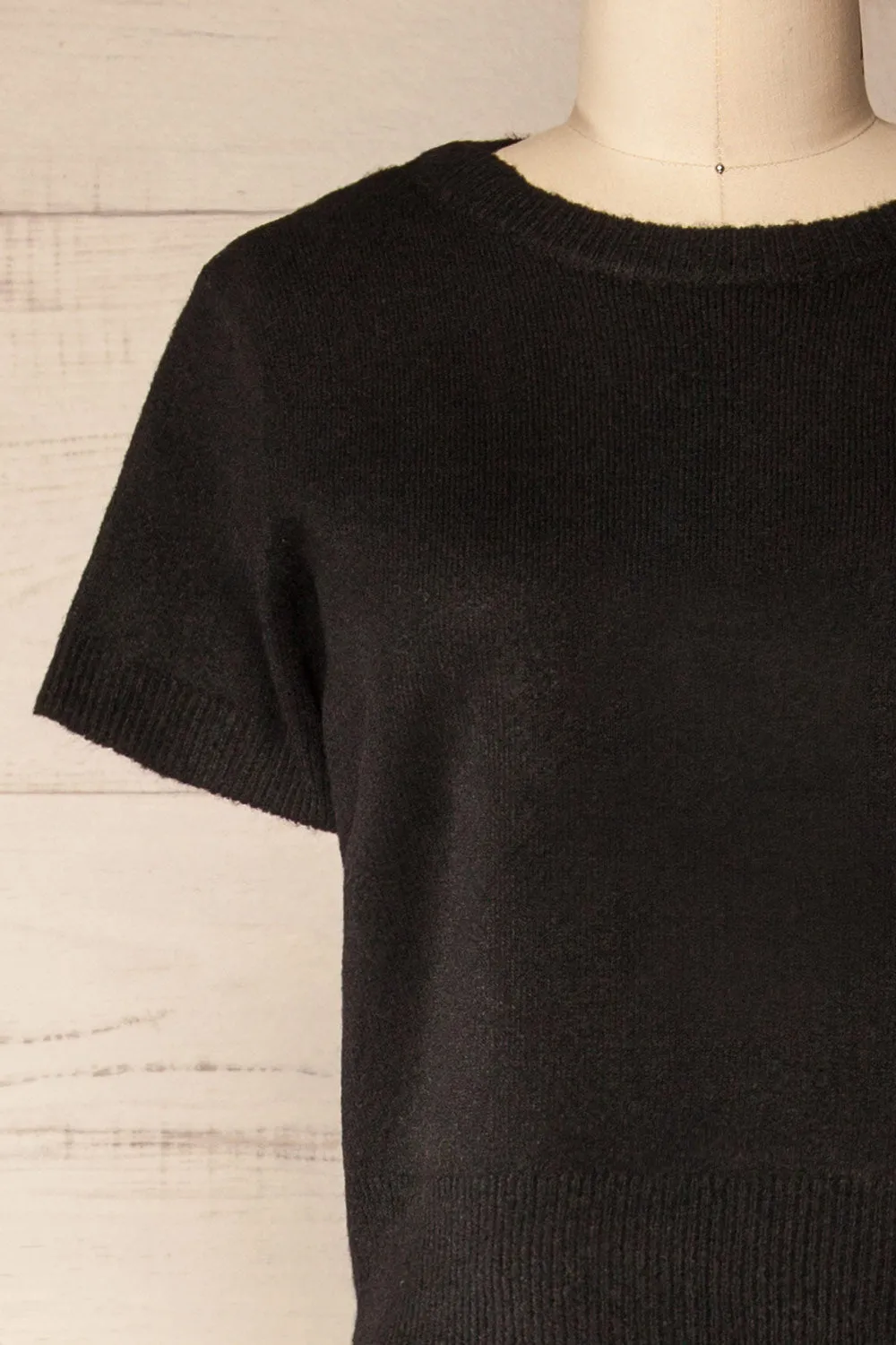 Kano Black | Knitted Set with Scarf sold by Boutique 1861 product image thumbnail 4