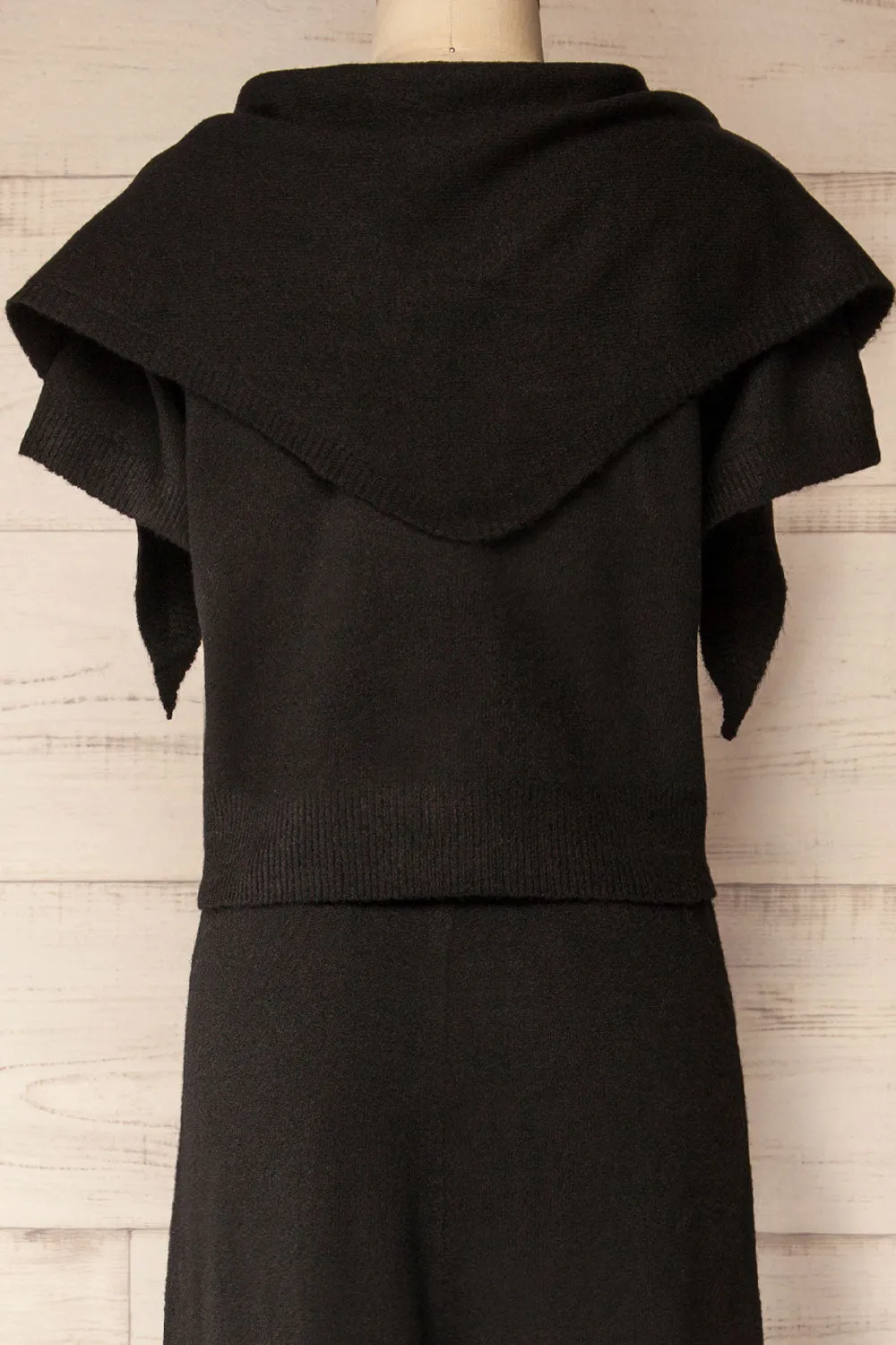 Kano Black | Knitted Set with Scarf sold by Boutique 1861 product image thumbnail 3