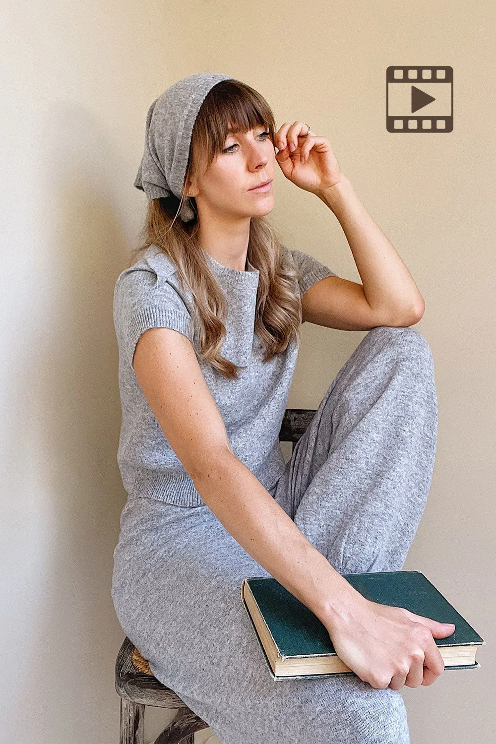Kano Grey | Knitted Set with Scarf sold by Boutique 1861 product image thumbnail 2