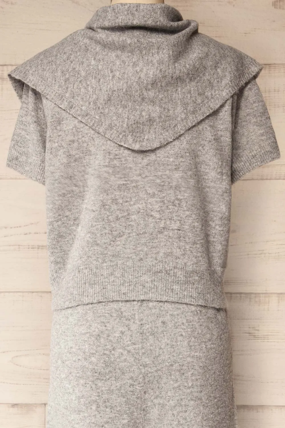 Kano Grey | Knitted Set with Scarf sold by Boutique 1861 product image thumbnail 3