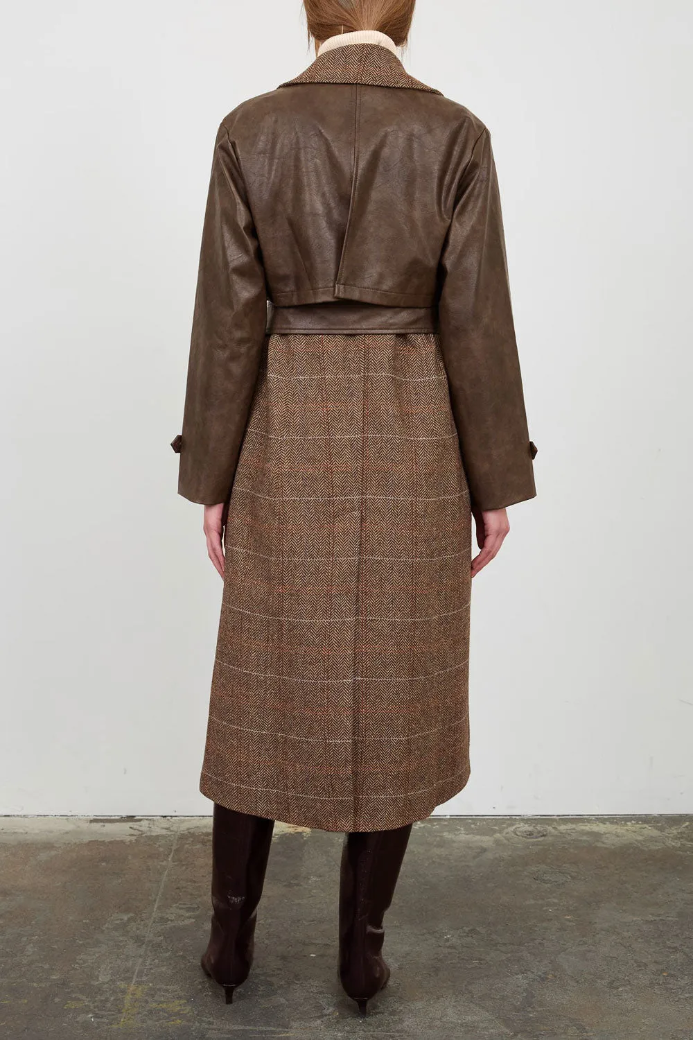 Ankeny | Brown Trench Coat with Belt sold by Boutique 1861 product image thumbnail 4