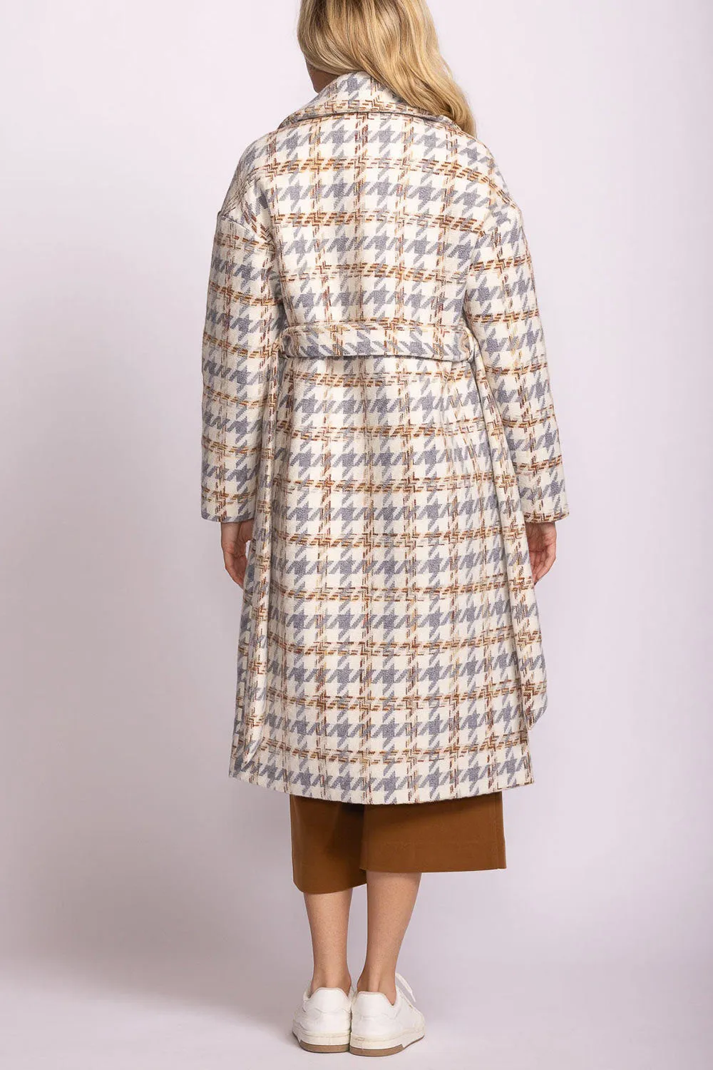Conakry | Long Houndstooth Coat sold by Boutique 1861 product image thumbnail 5
