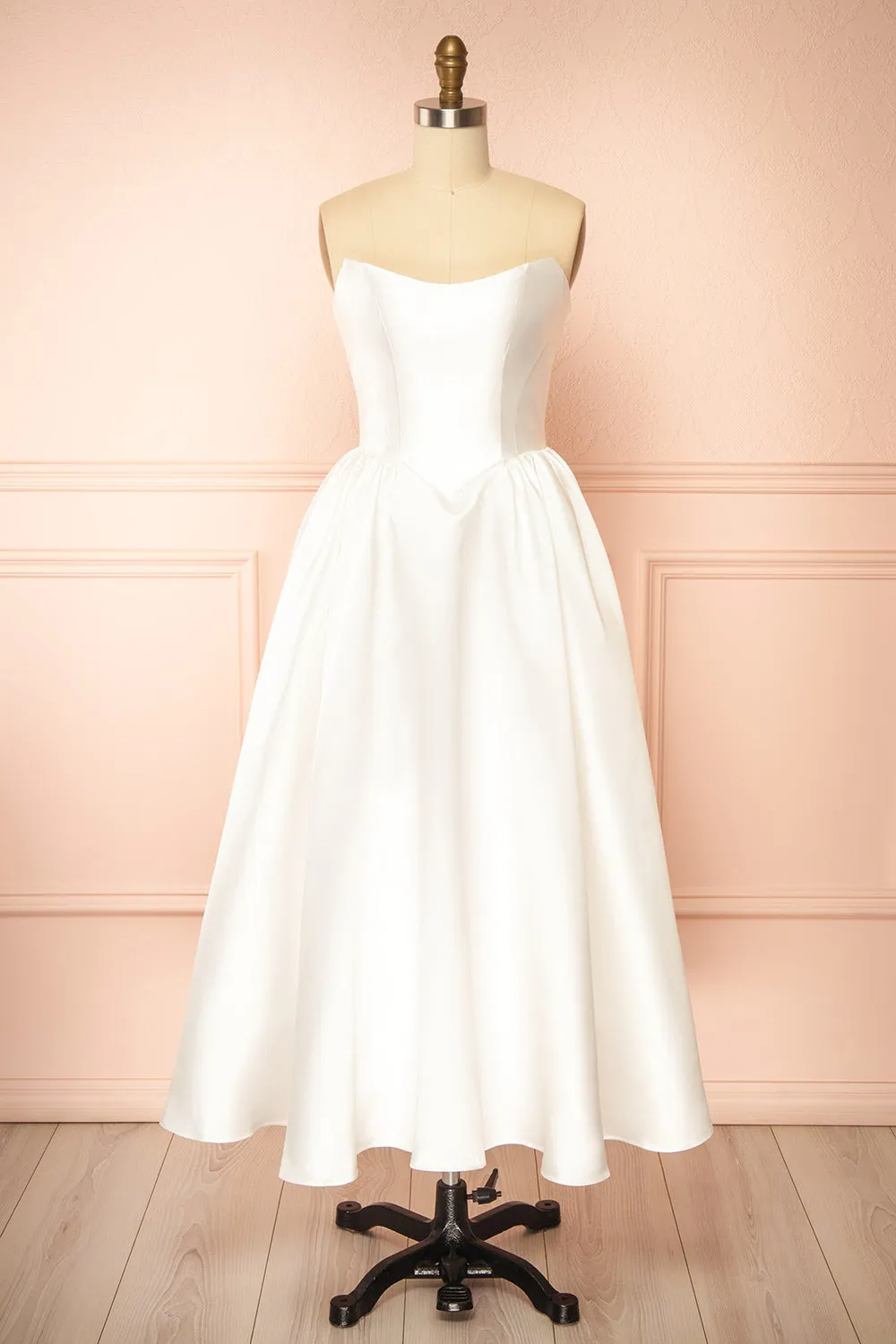 Thalania | Long White Satin Dress with Fitted Bodice and Pockets sold by Boutique 1861