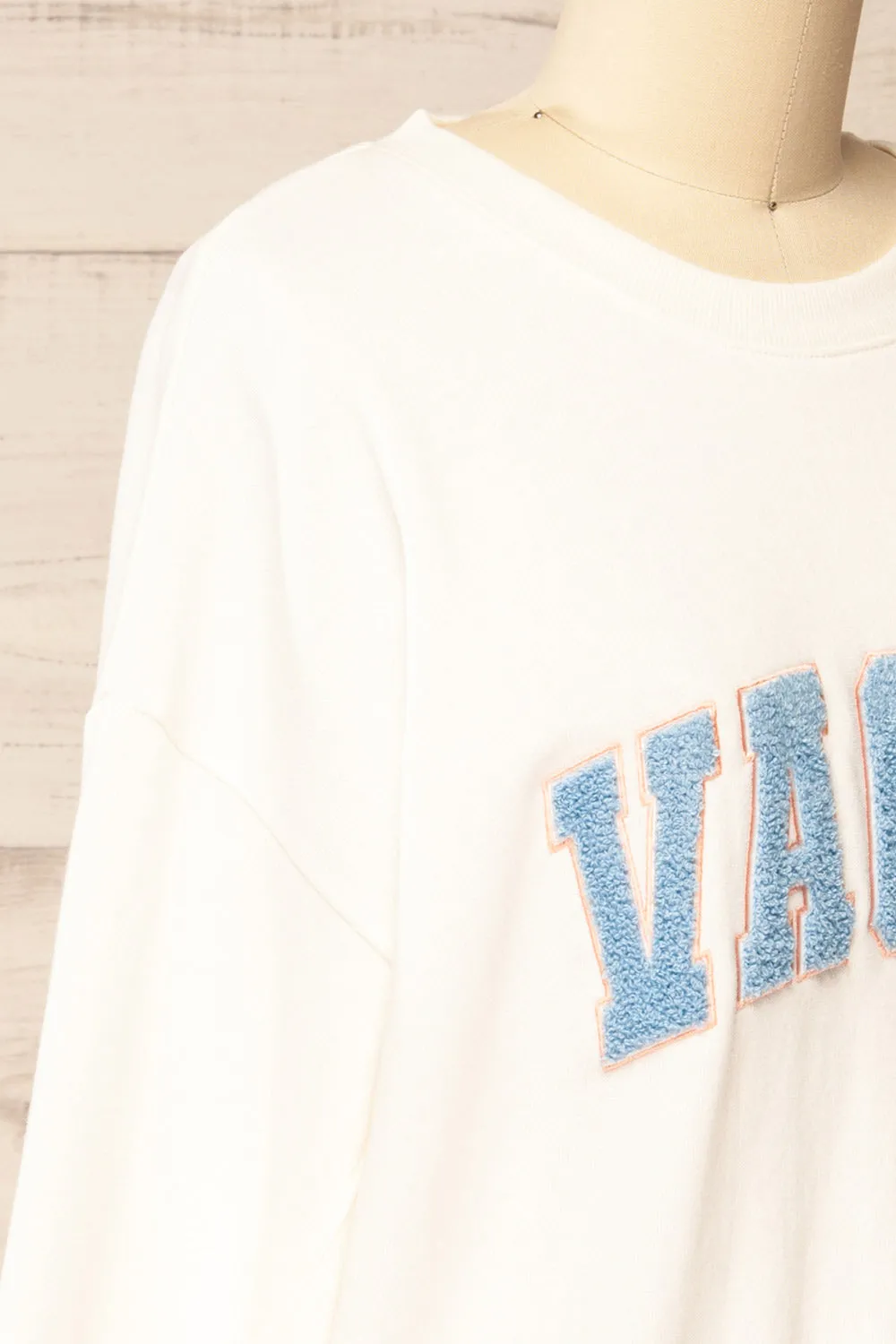 Wrenley | Embroidered White Crewneck sold by Boutique 1861 product image thumbnail 4