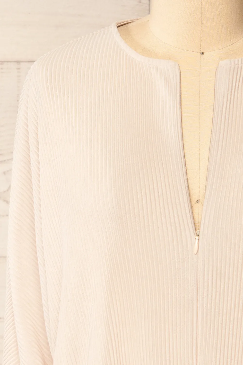 Geia Beige | Ribbed Top w/ Zipper Detail sold by Boutique 1861 product image thumbnail 3