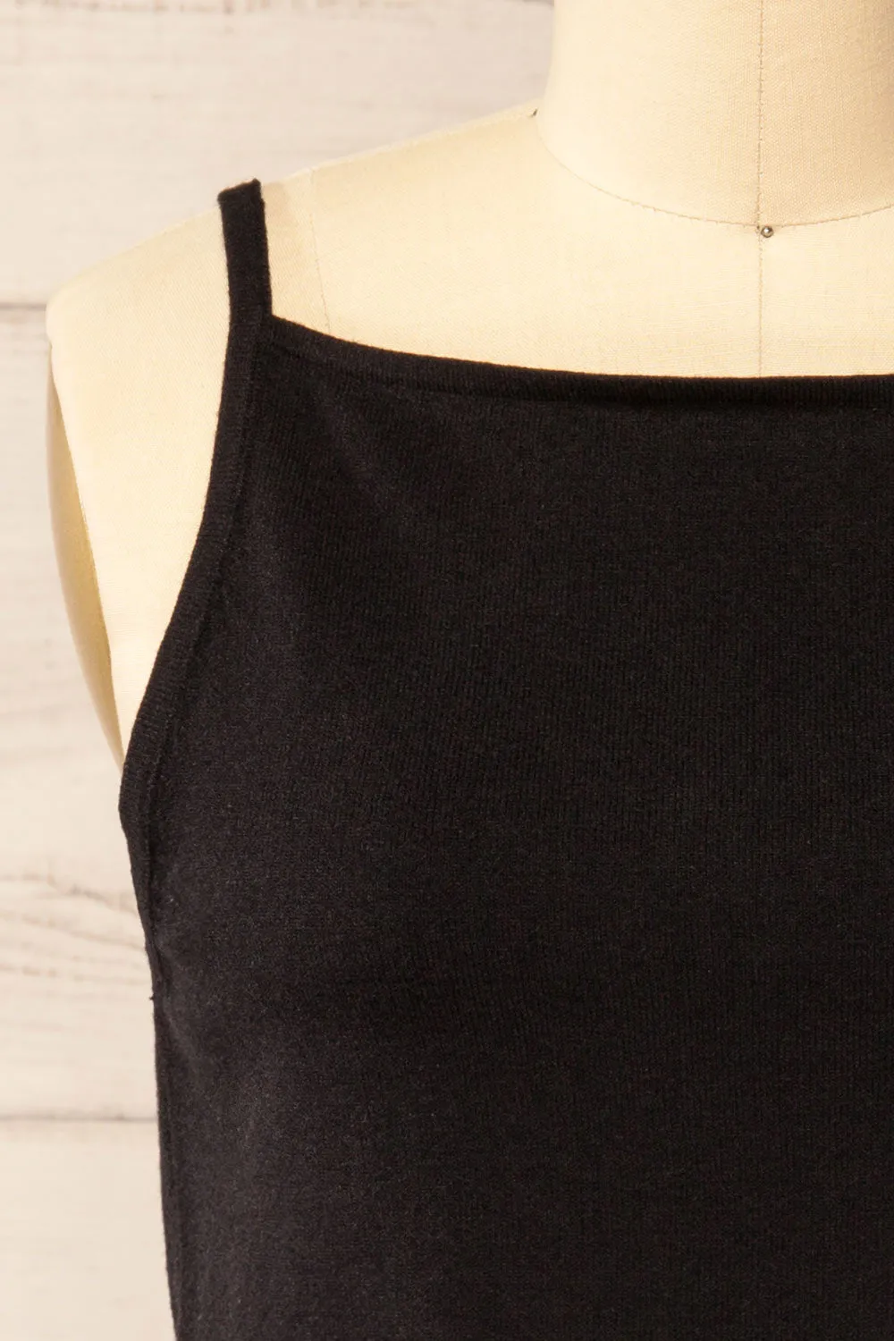 Rovethym | Black Straight Cut Tank Top sold by Boutique 1861 product image thumbnail 2