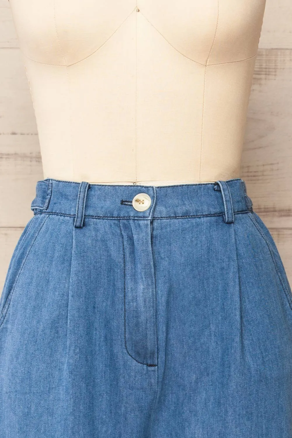 Saskatoon | High-Waisted Denim Pants sold by Boutique 1861 product image thumbnail 2