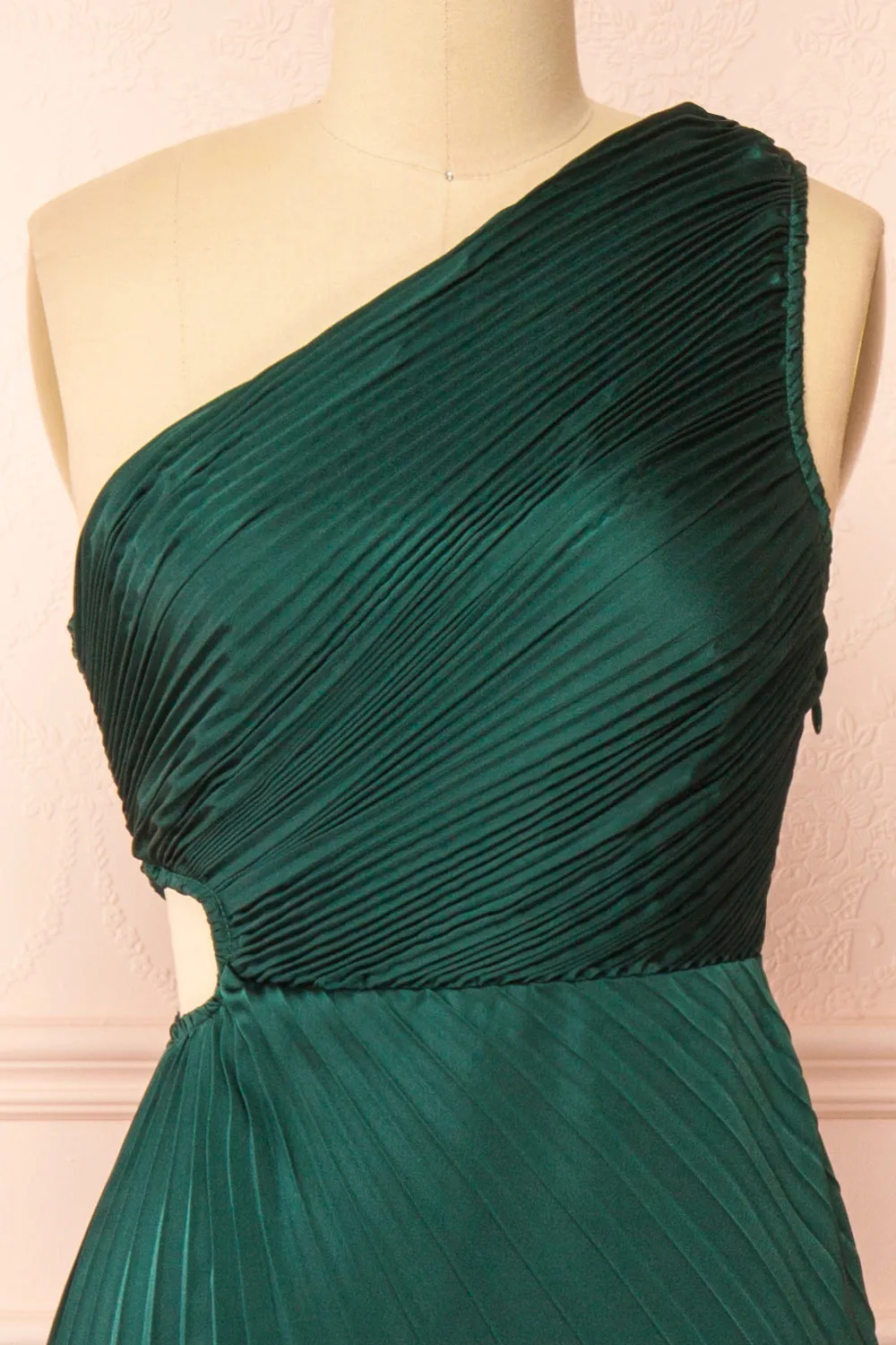 Swifty | Green Asymmetrical Pleated Satin Dress sold by Boutique 1861 product image thumbnail 3