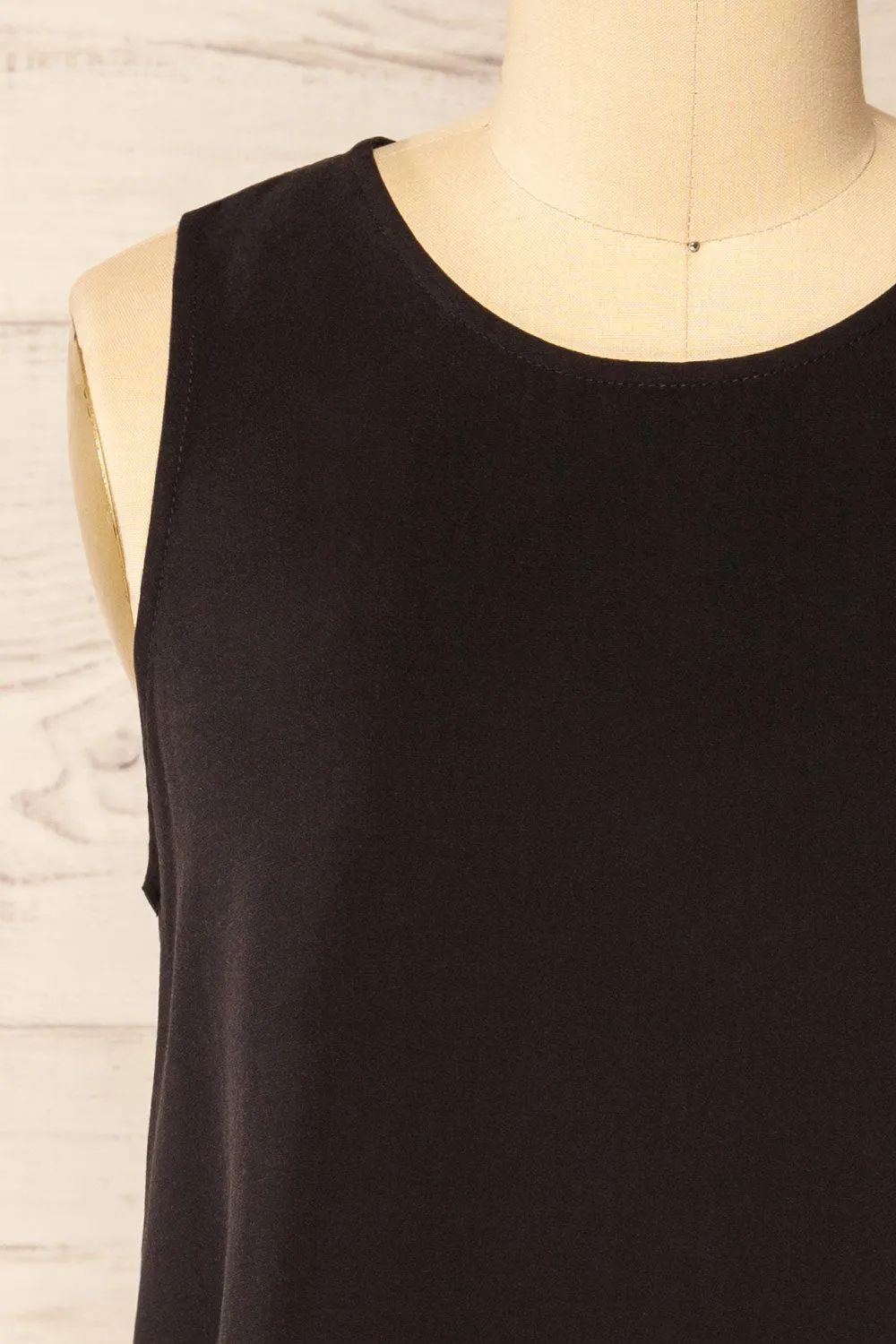 Gatineau Black | Round Neck Tank Top sold by Boutique 1861 product image thumbnail 2