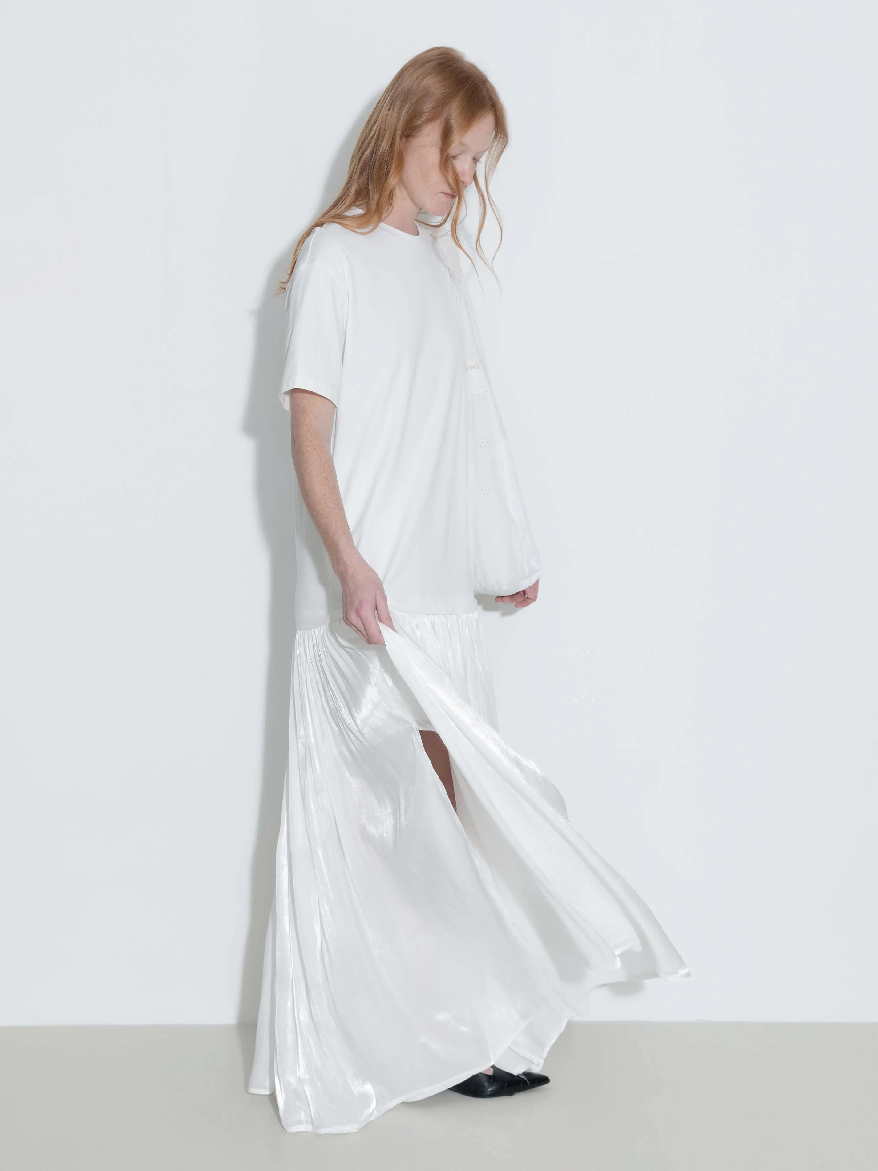 Oversized Round Neck Short Sleeve Pleated Dress sold by Cubic product image thumbnail 2