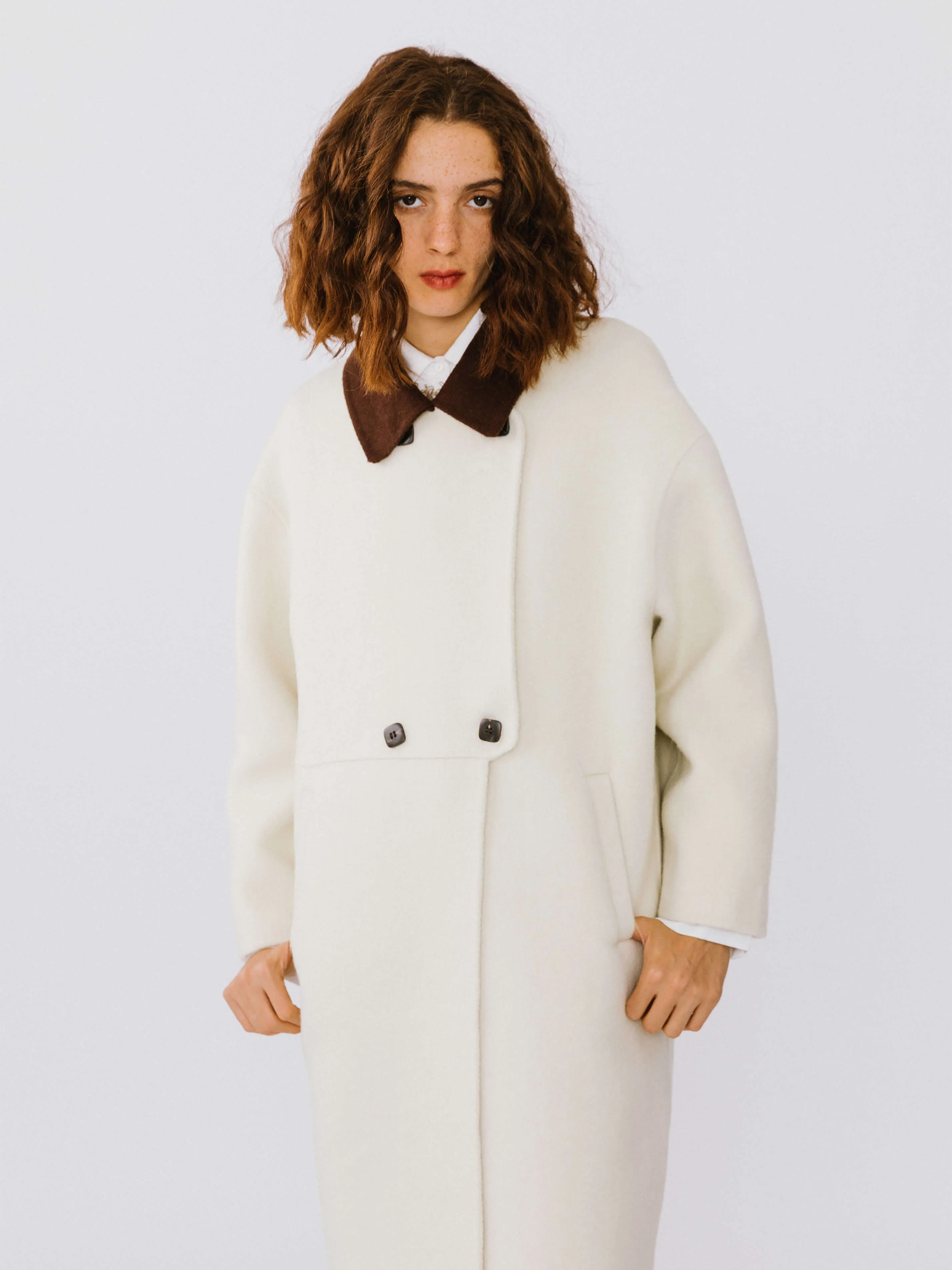 Contrast Coloured Collar Wool Coat sold by Cubic product image thumbnail 2