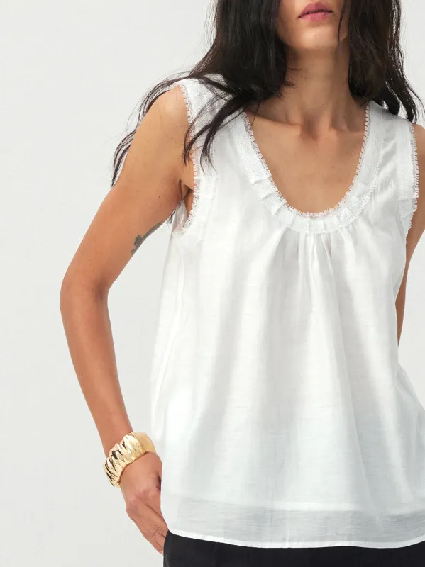 CUBIC Lace Trim Scoop Neck Sleeveless Top made by Cubic