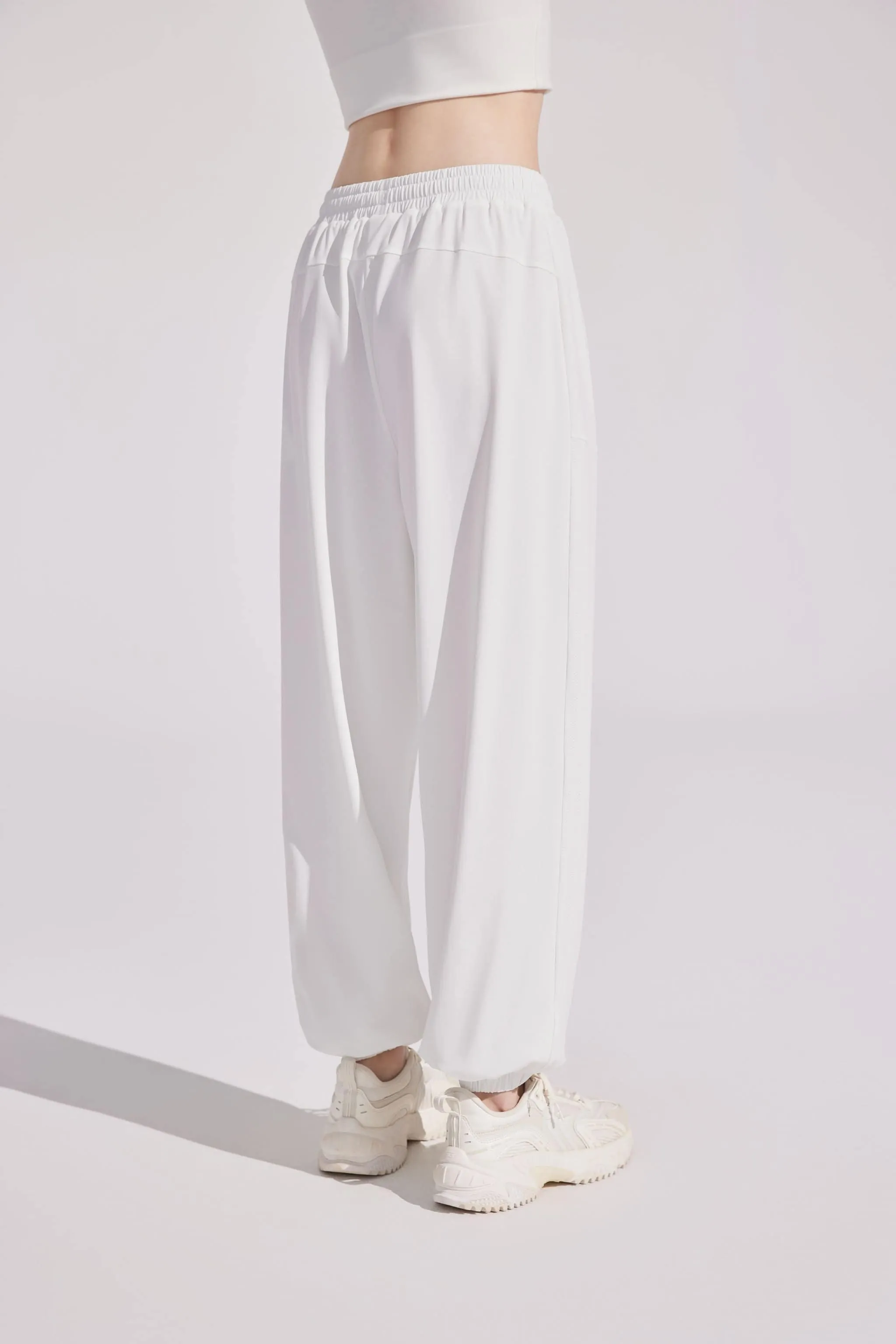 Sun Protection Joggers 5202 sold by Bosideng product image thumbnail 2