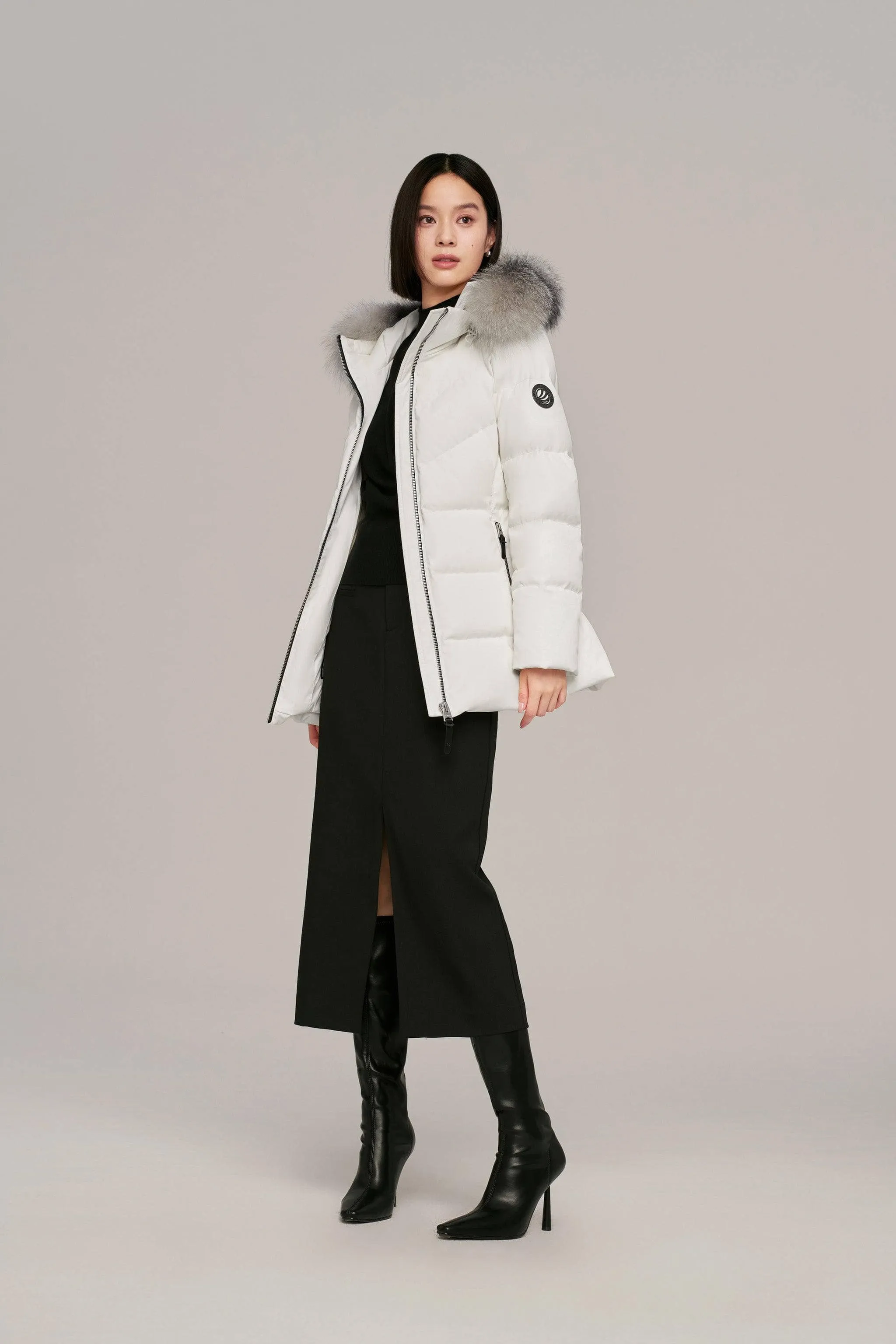 Premium Business Women's Goose Down Jacket With Hood sold by Bosideng product image thumbnail 4