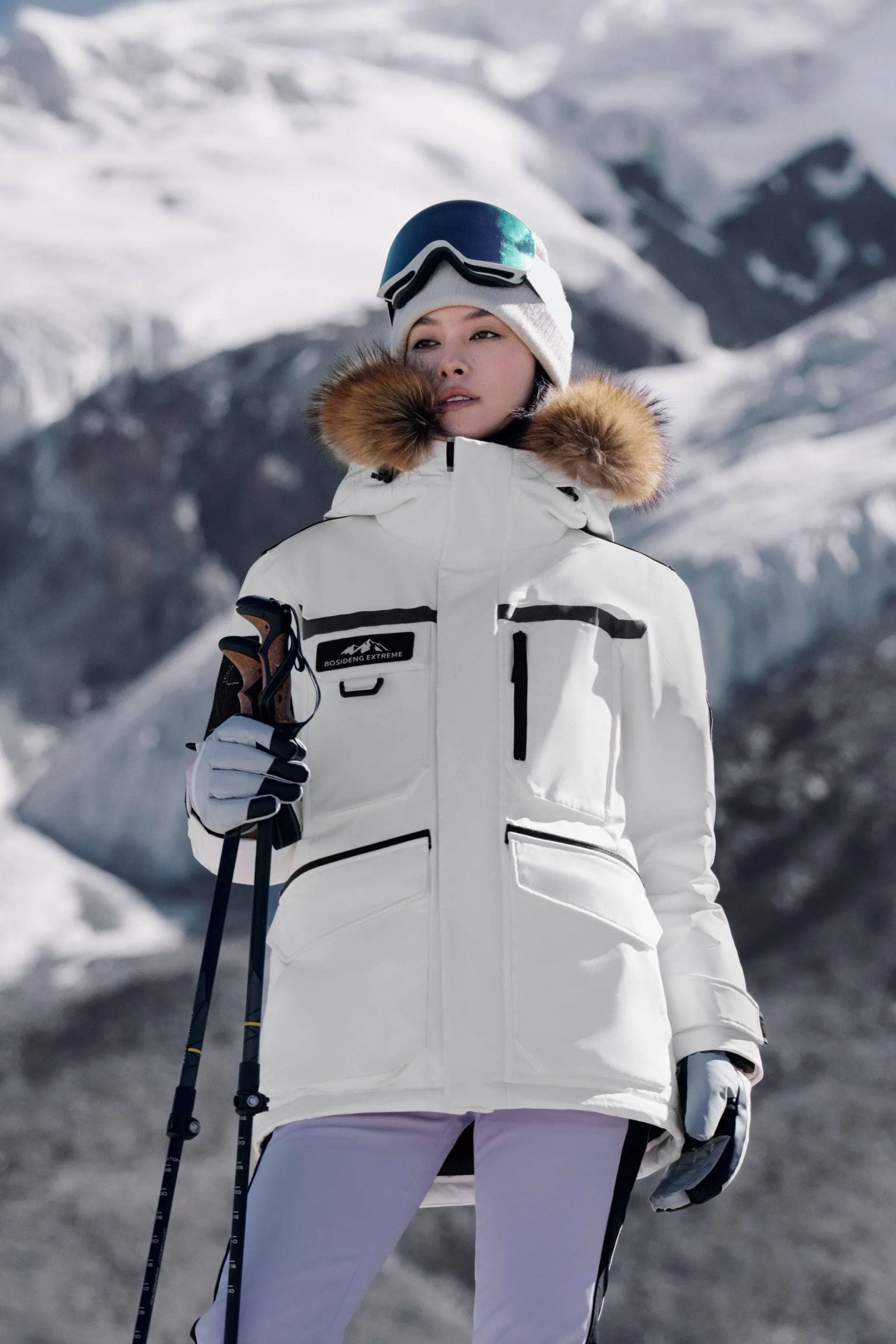 Classic Extreme Goose Down Gore-Tex Parka 2350 sold by Bosideng product image thumbnail 4