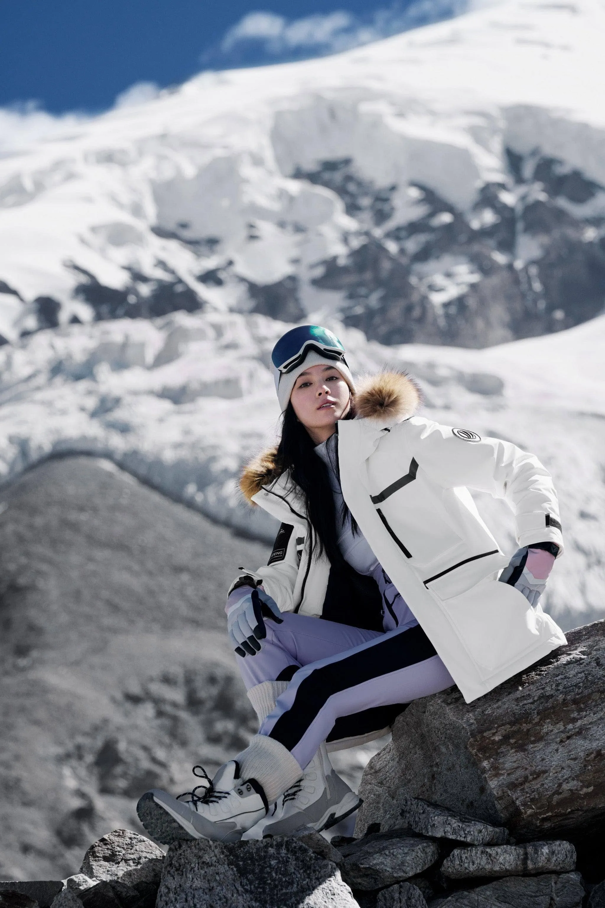 Classic Extreme Goose Down Gore-Tex Parka 2350 sold by Bosideng product image thumbnail 5