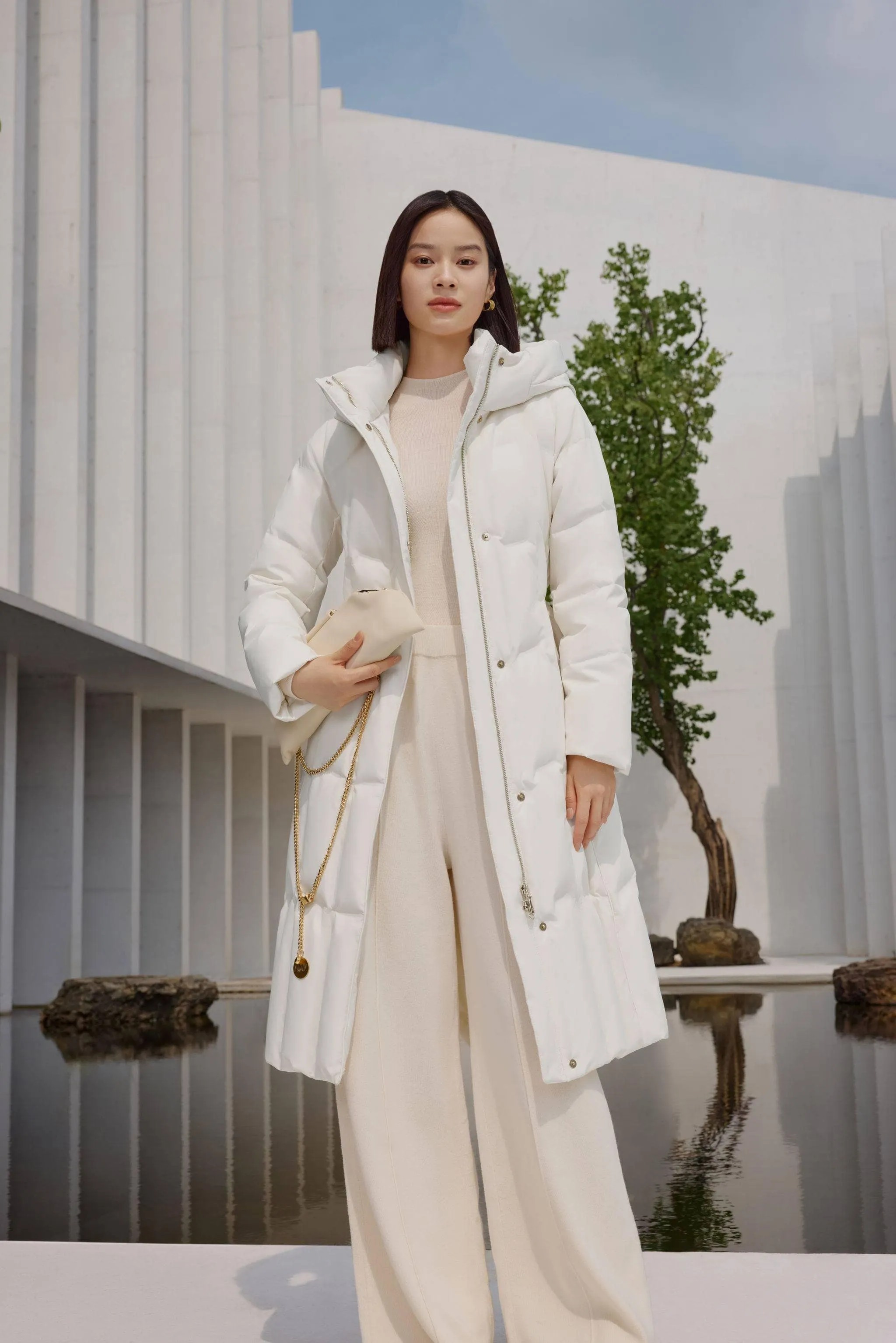 Women's Long Goose Down Coat With Elasticated Waist sold by Bosideng product image thumbnail 4