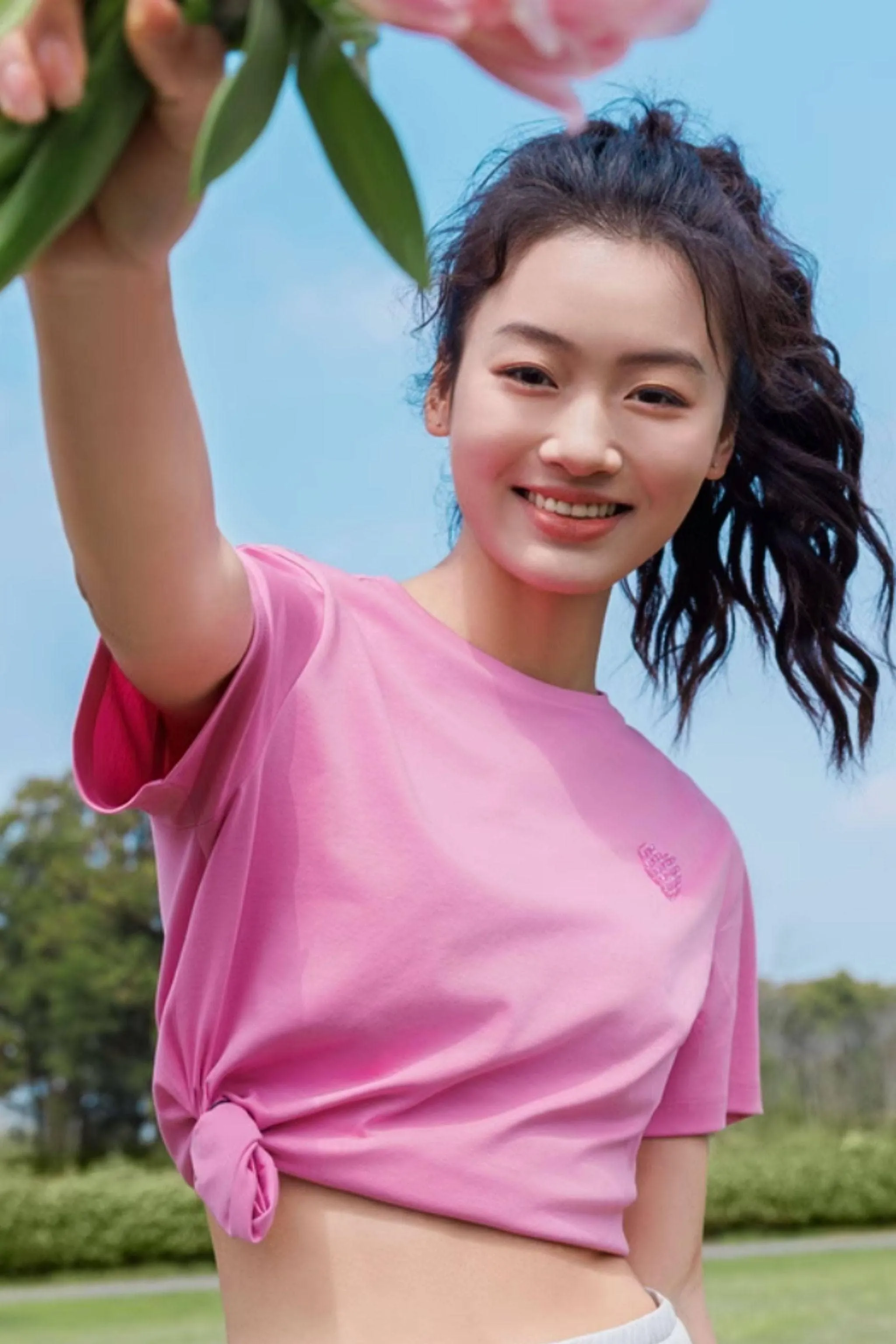 Cropped T-shirt sold by Bosideng product image thumbnail 5