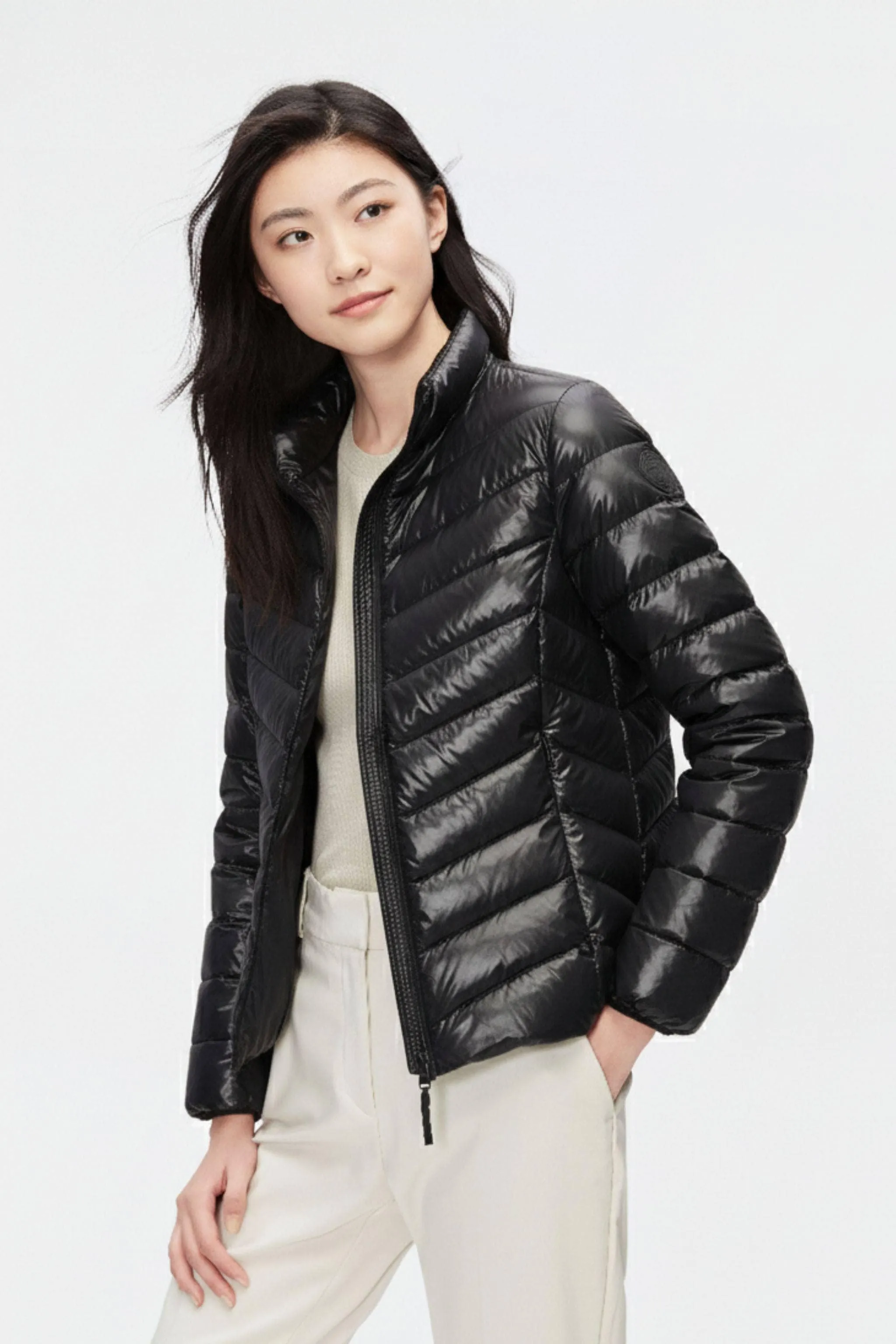 Women's Packable Ultralight Down Jacket sold by Bosideng product image thumbnail 2