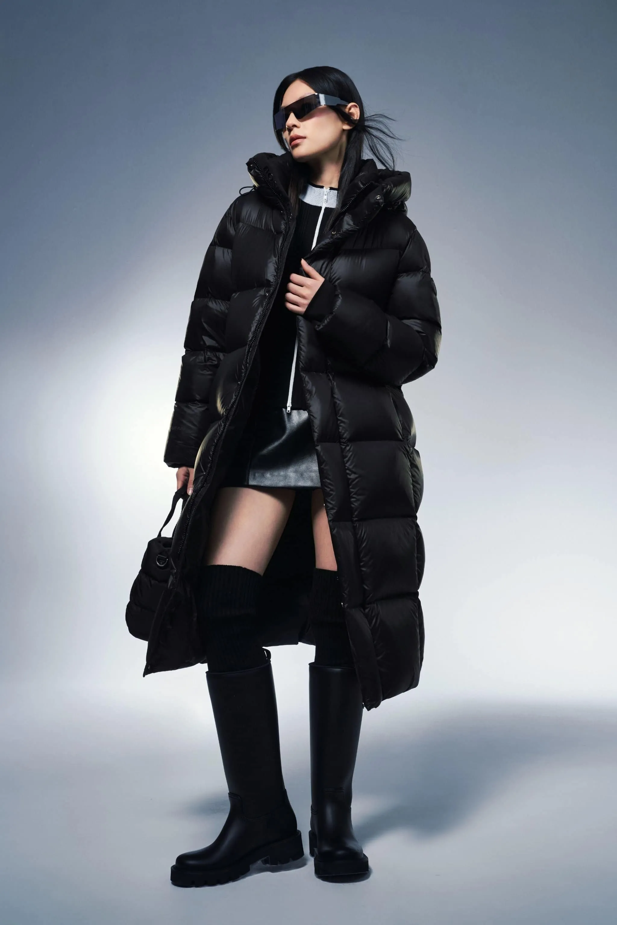 Full Length Goose Down Puffer With Hood 130 sold by Bosideng