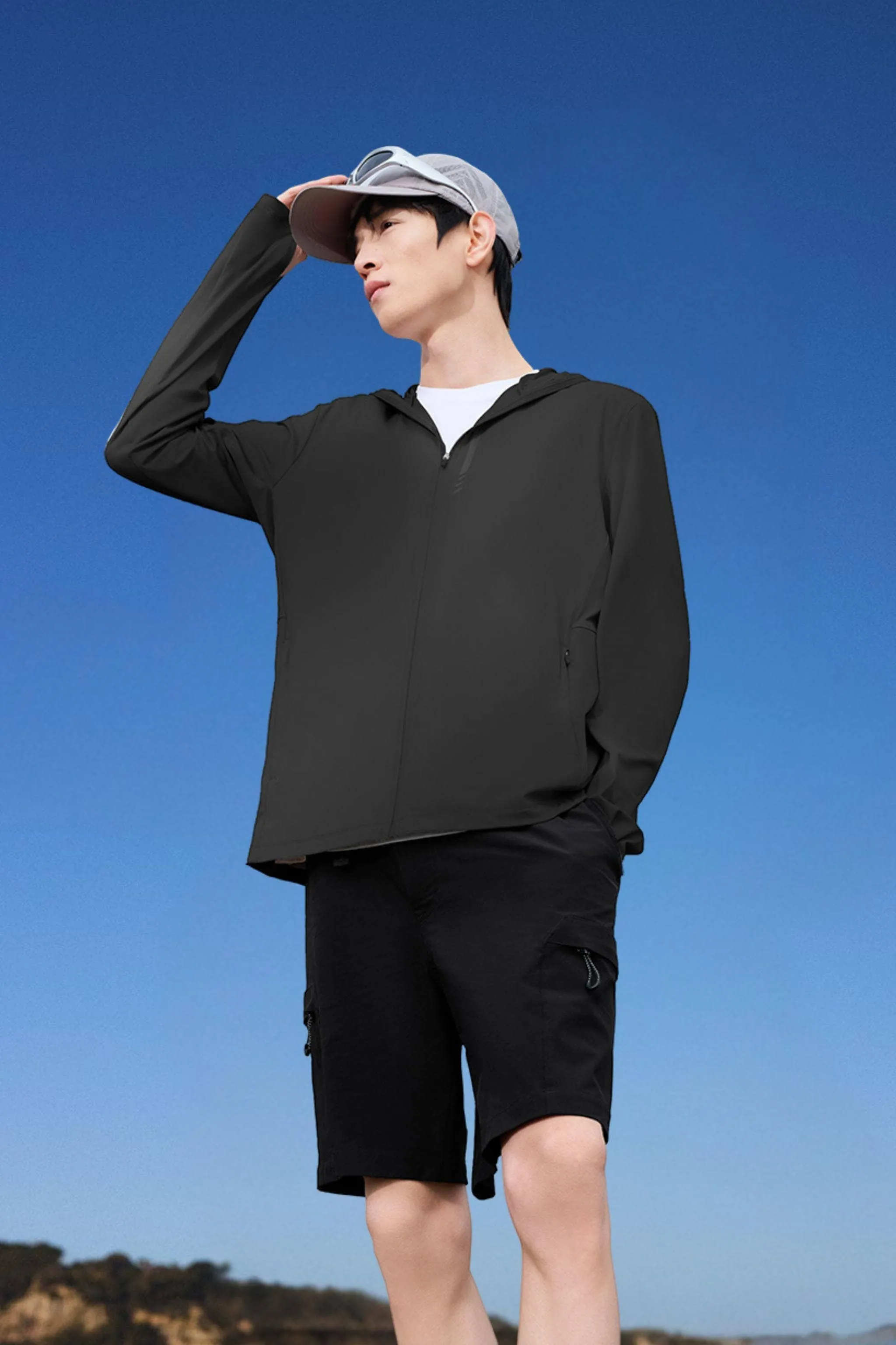 Men's UPF Protection Jacket 5113 sold by Bosideng