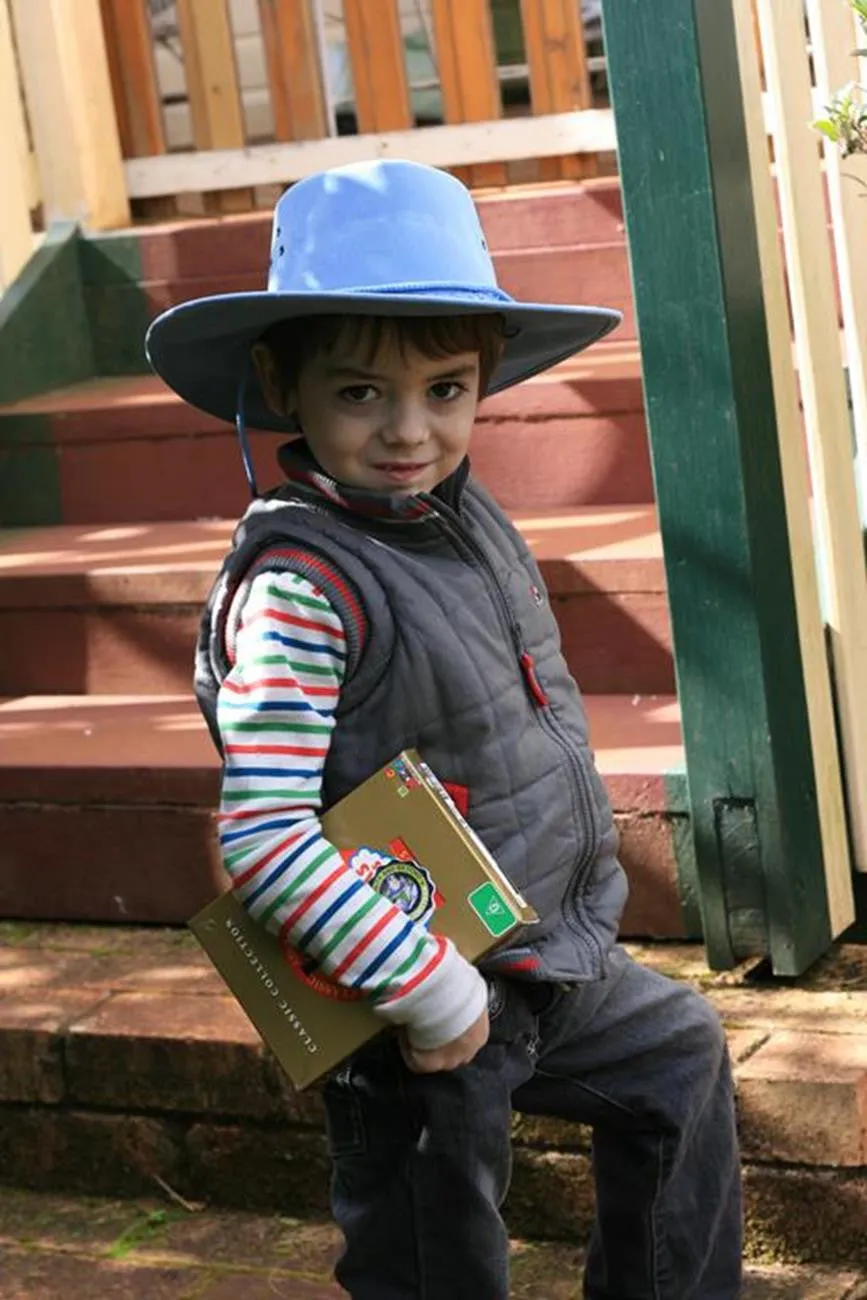 All-Weather Soaka Hat in Cherry sold by Kakadu product image thumbnail 3