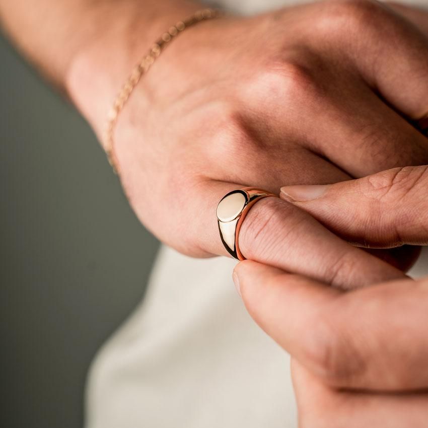 Vintage Signet Ring in Rose Gold sold by Rose Gold & Black product image thumbnail 2