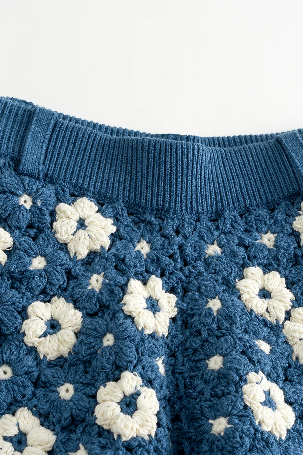 Hand Crocheted Flower Shorts sold by Yitai product image thumbnail 5
