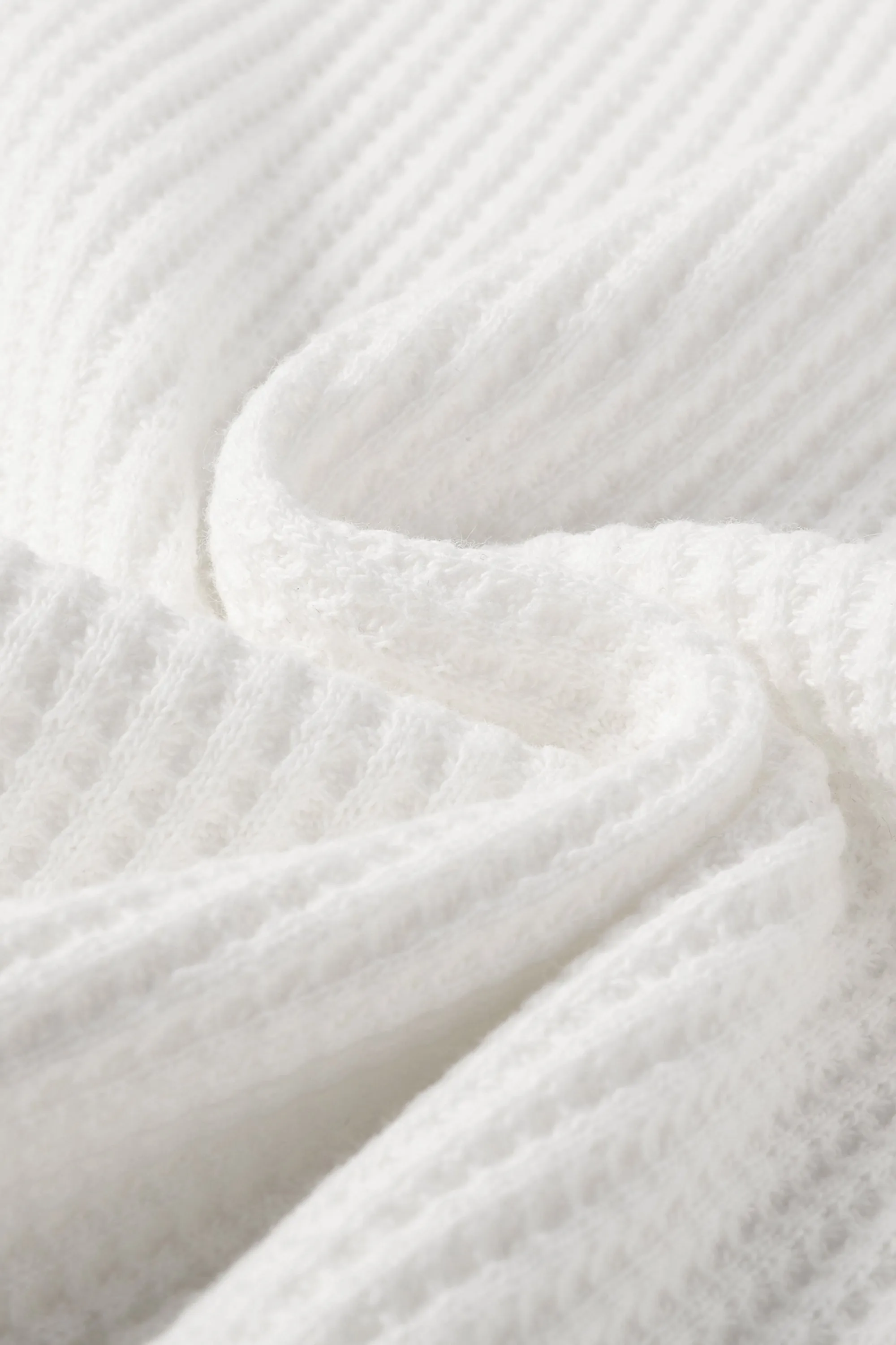 Waffle Henley - White sold by Yitai product image thumbnail 5