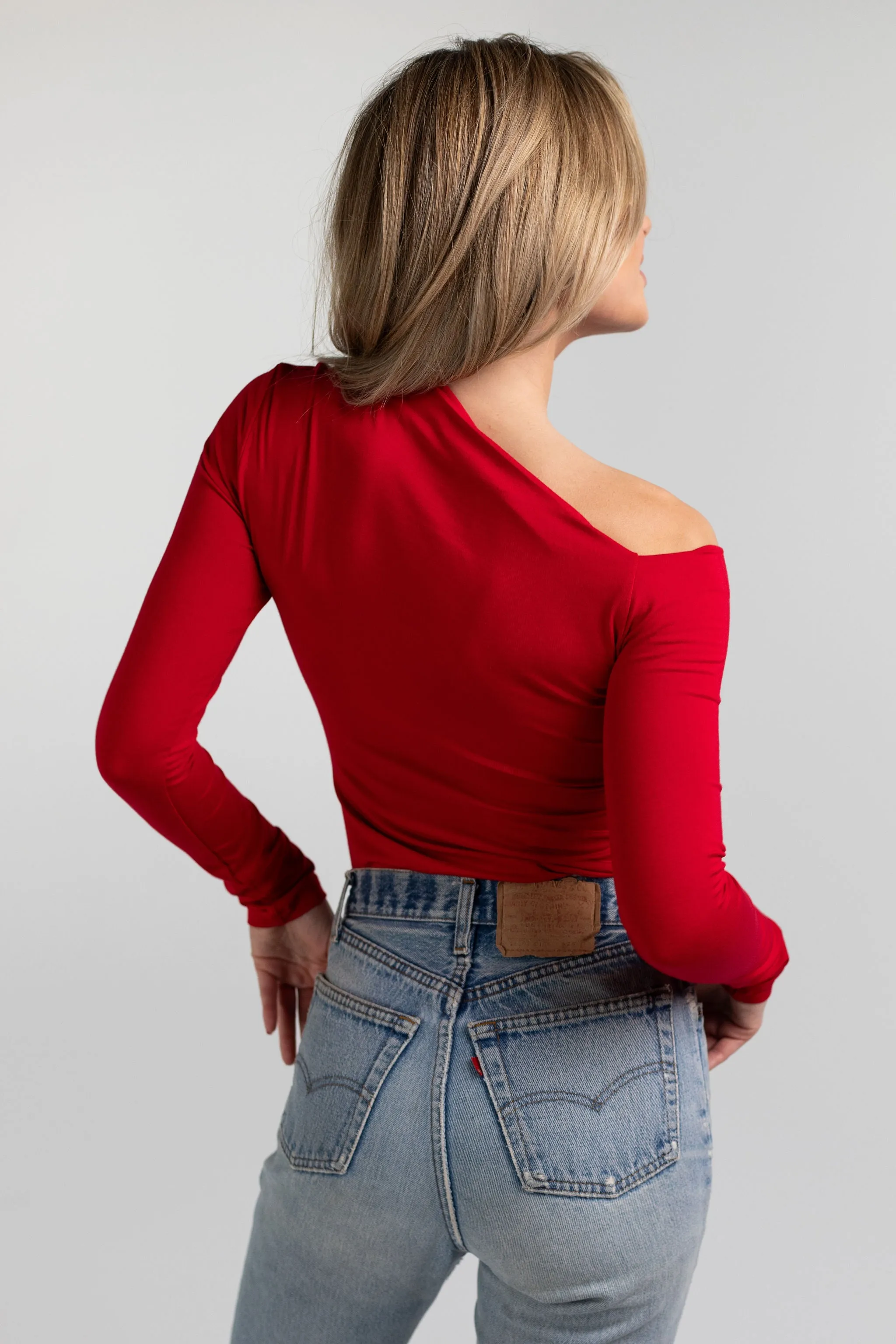 SCARLETT - RED sold by Belen product image thumbnail 3