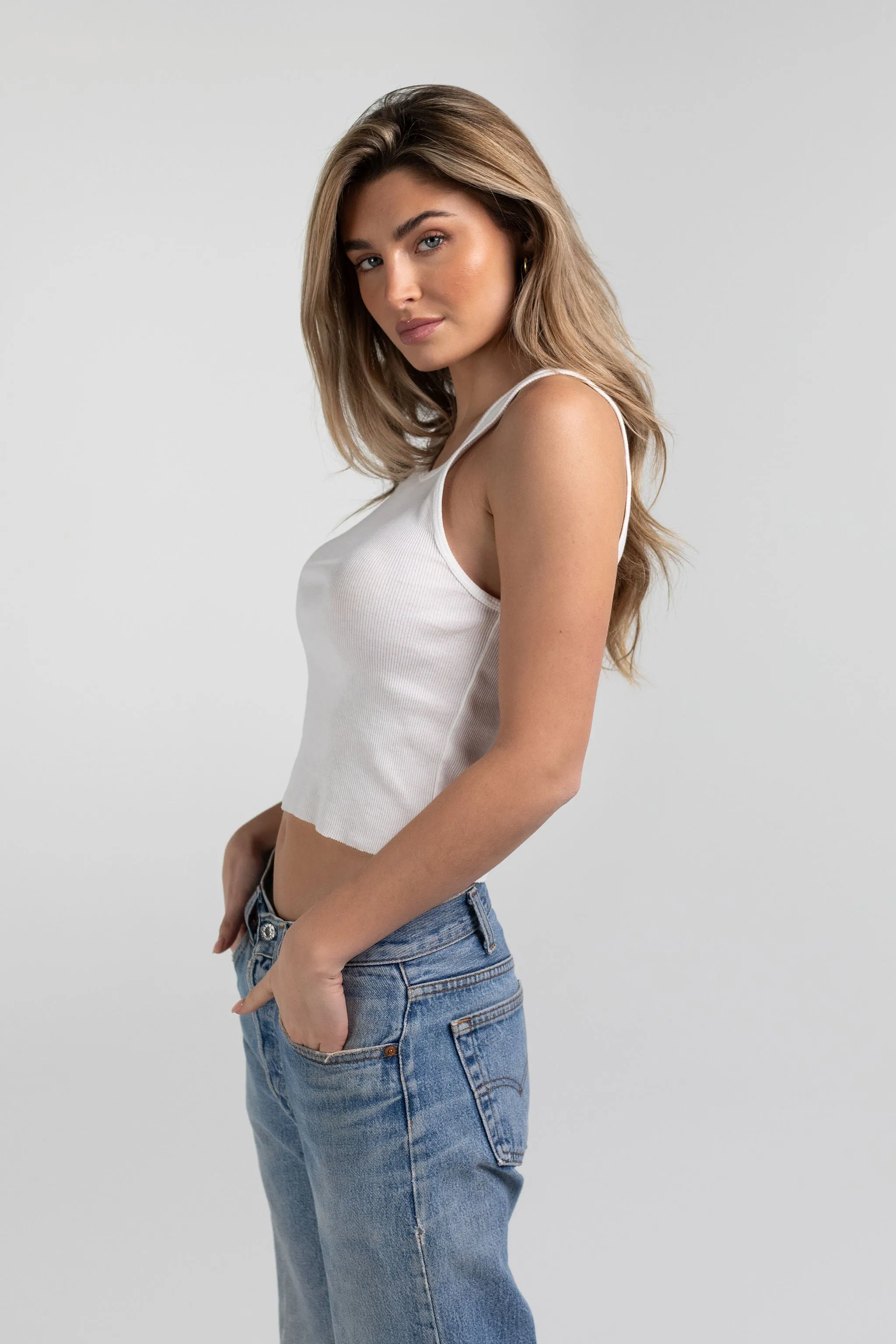 JAMIE - WHITE sold by Belen product image thumbnail 2