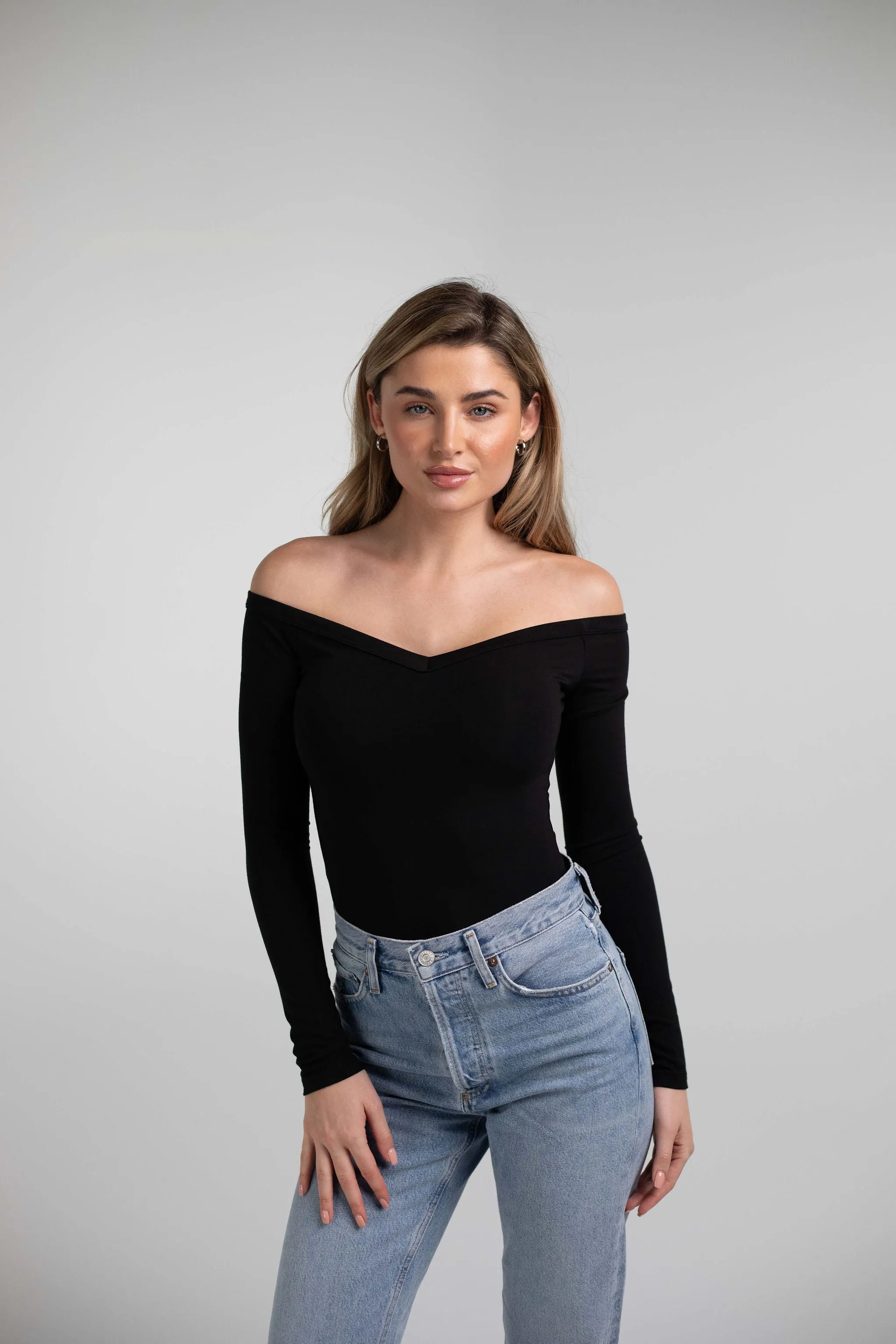 STELLA - BLACK sold by Belen product image thumbnail 4