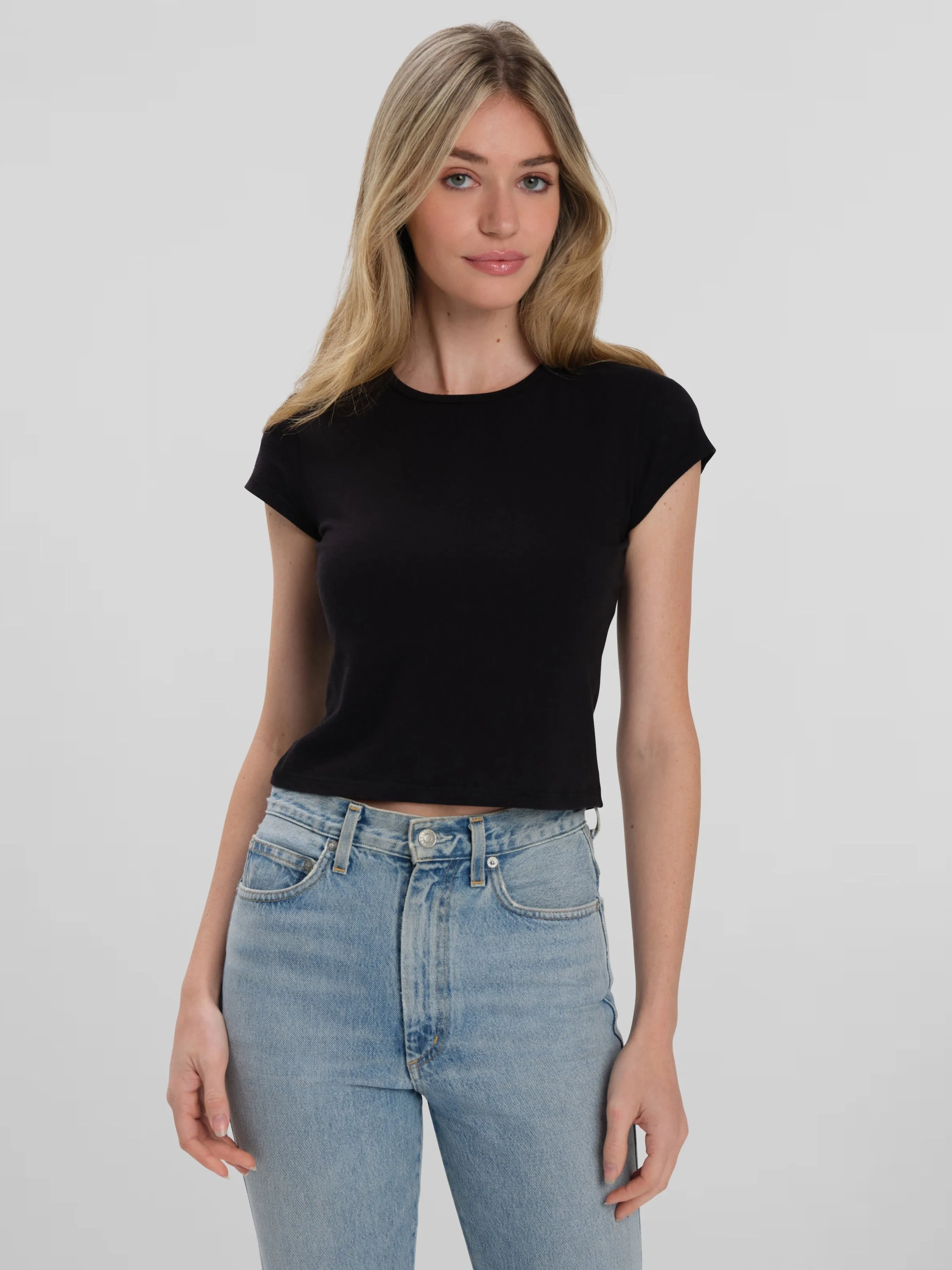 AMBER -BLACK sold by Belen