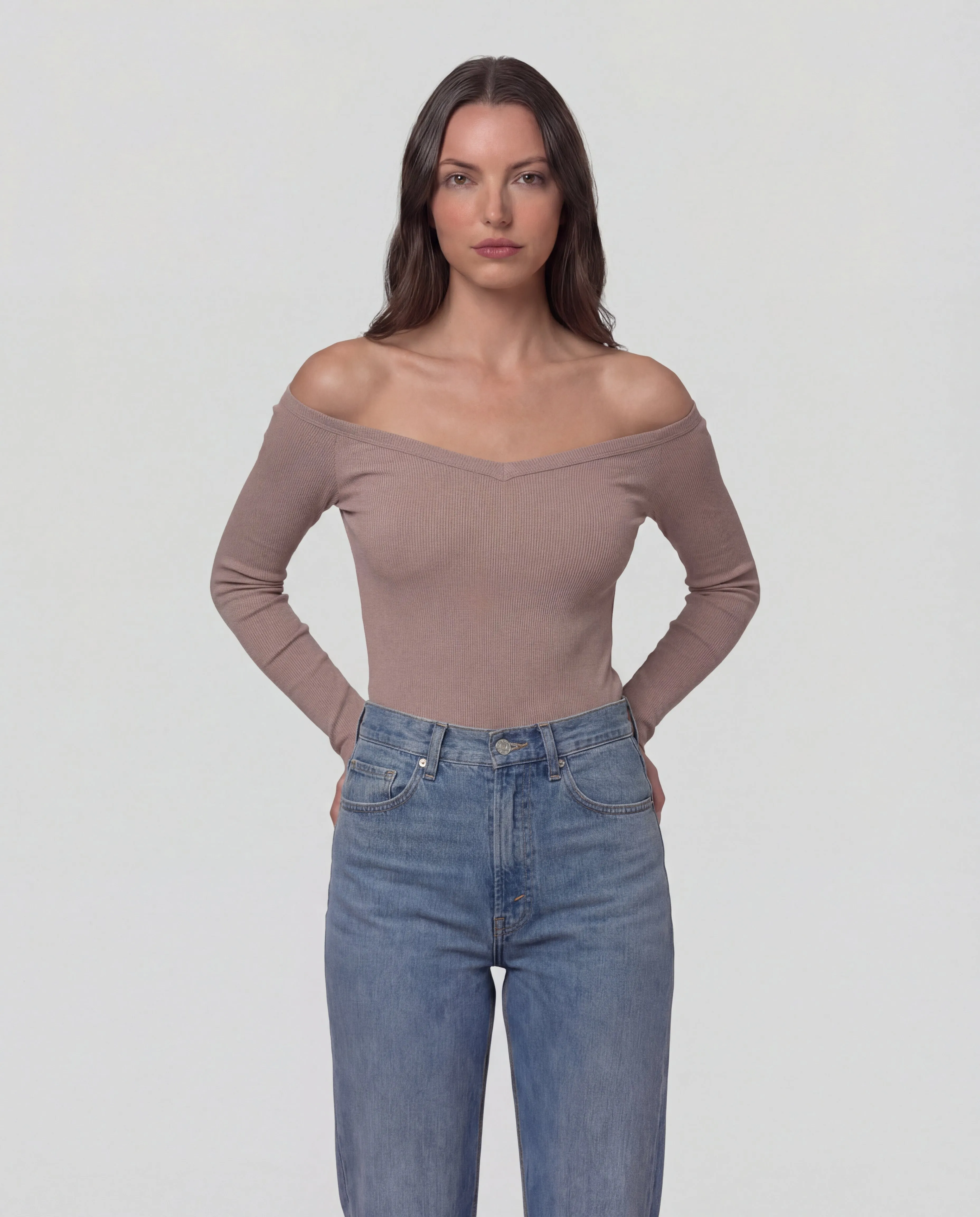 STELLA TOP - SAND sold by Belen