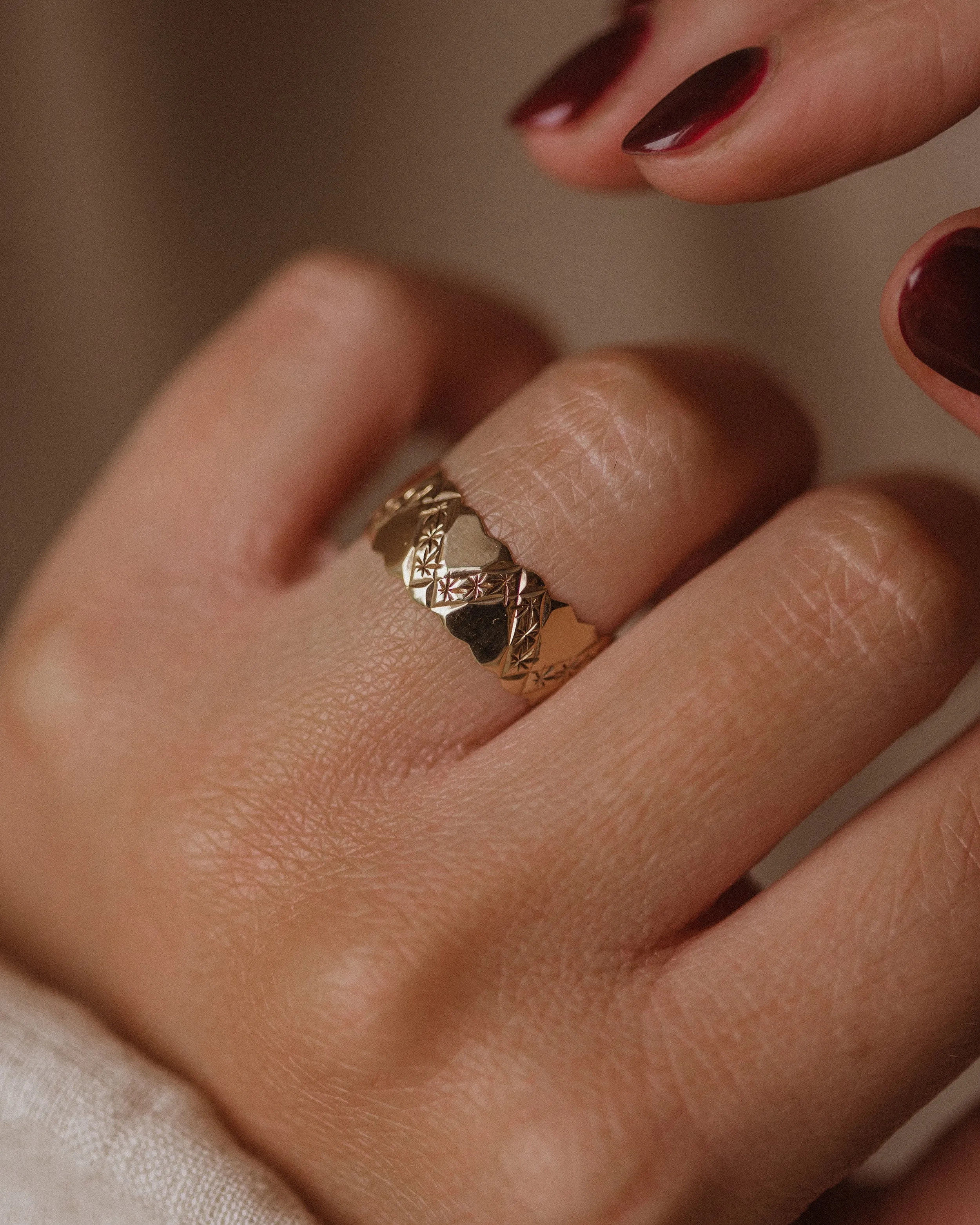 Frances 1986 Vintage 9ct Gold Scalloped Band Ring sold by Rock n Rose product image thumbnail 3